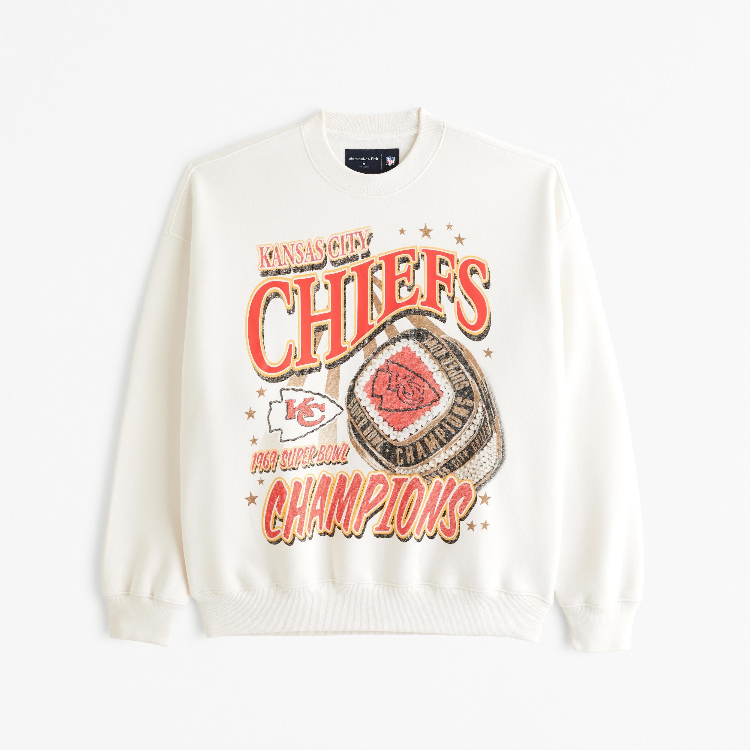 Minnesota Vikings Graphic Crew Sweatshirt Product Image