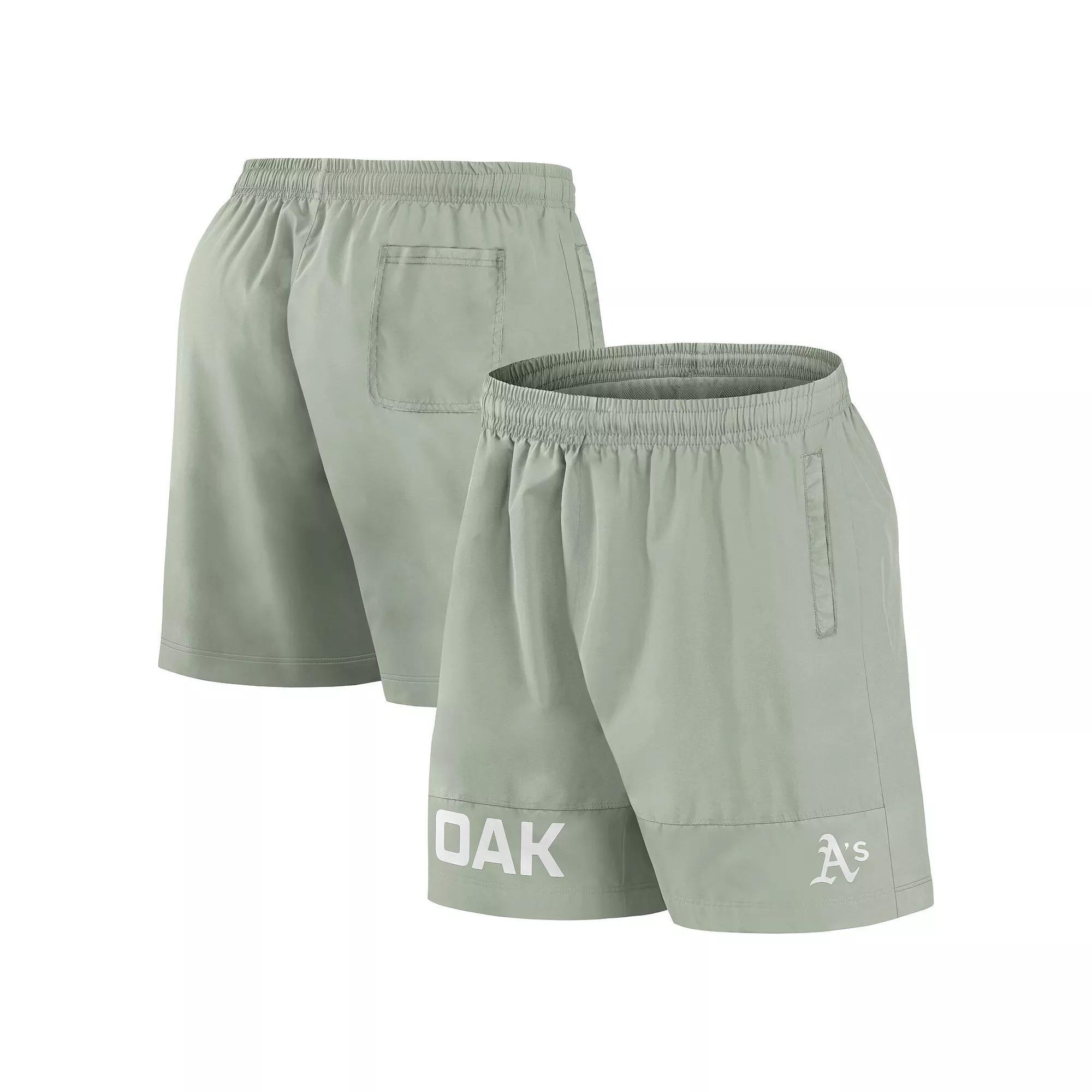 Men's Fanatics Green New York Yankees Elements Swim Shorts, Size: Small Product Image
