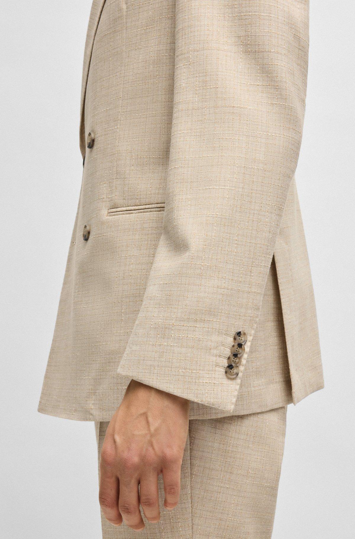 Two-piece suit in patterned tweed Product Image