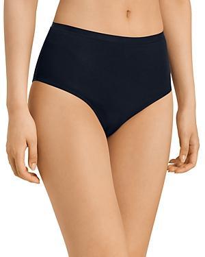 Hanro Soft Touch Full Briefs Product Image