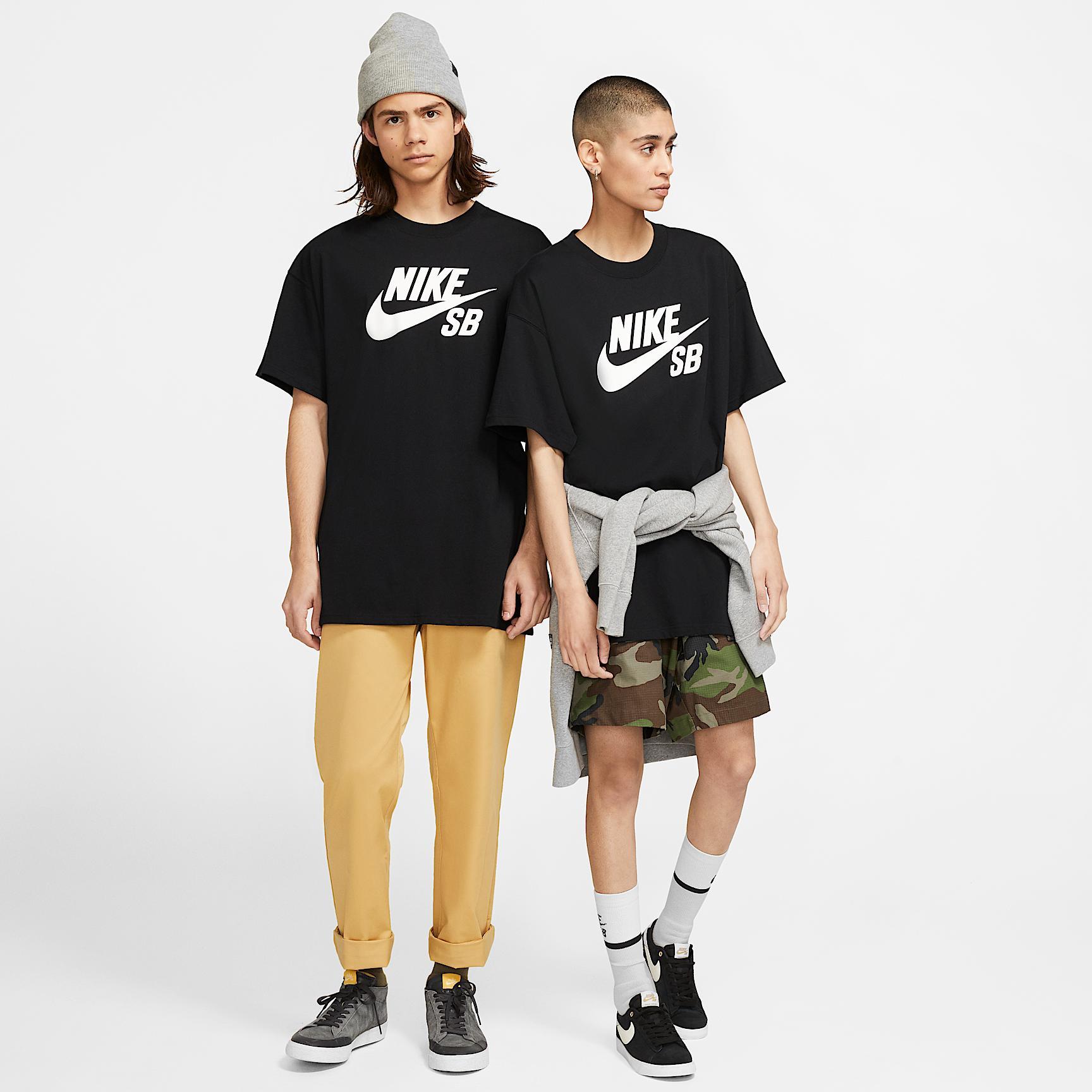 Nike SB Logo Skate T-Shirt Product Image
