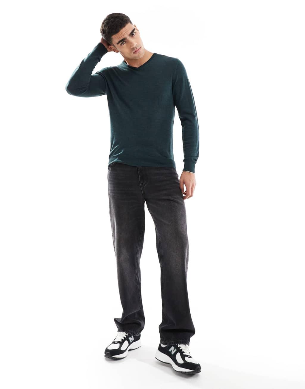 Scalpers Classic V-Neck Tricot Sweater In Darkgreen   Product Image