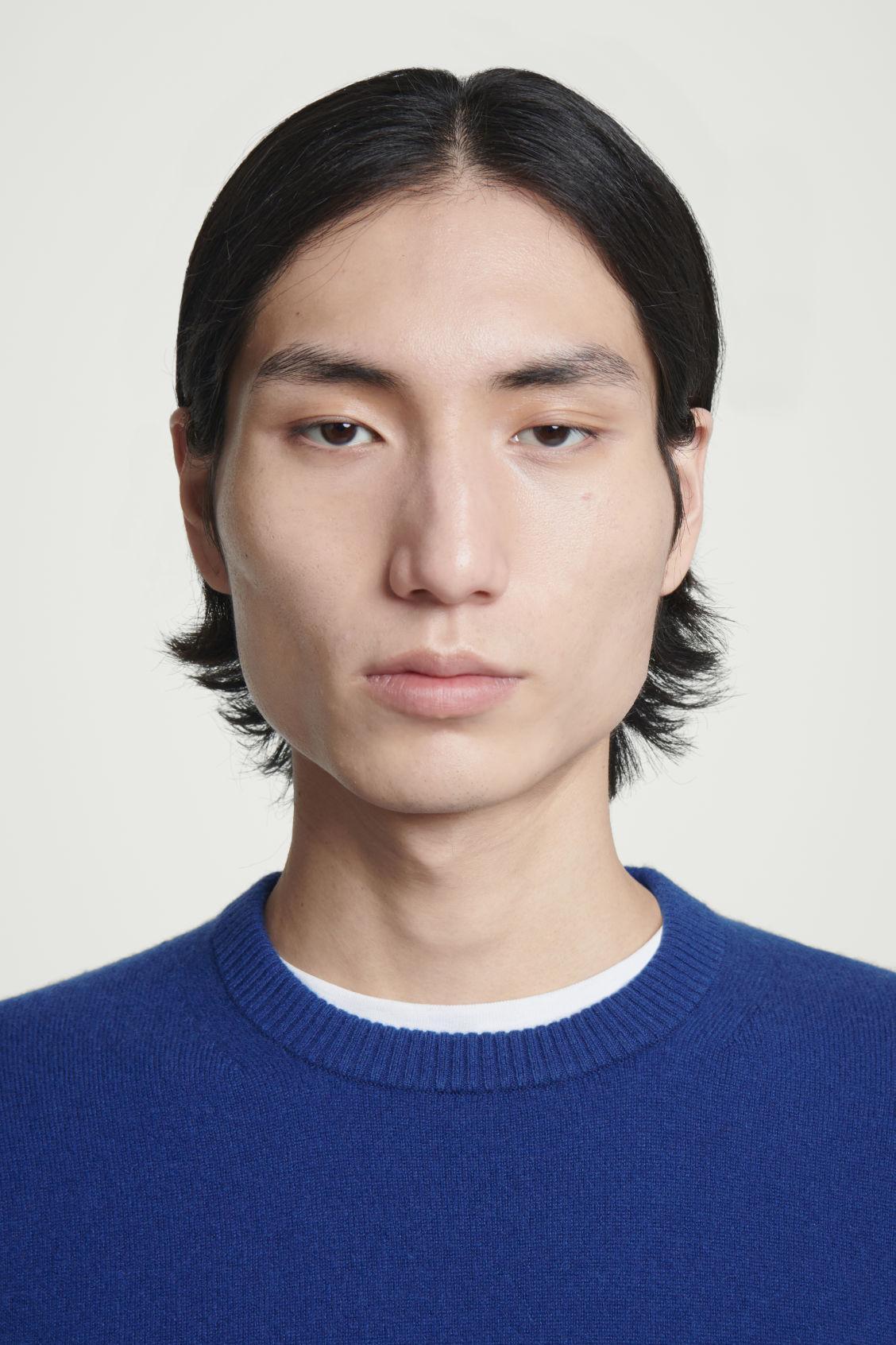 PURE CASHMERE SWEATER Product Image