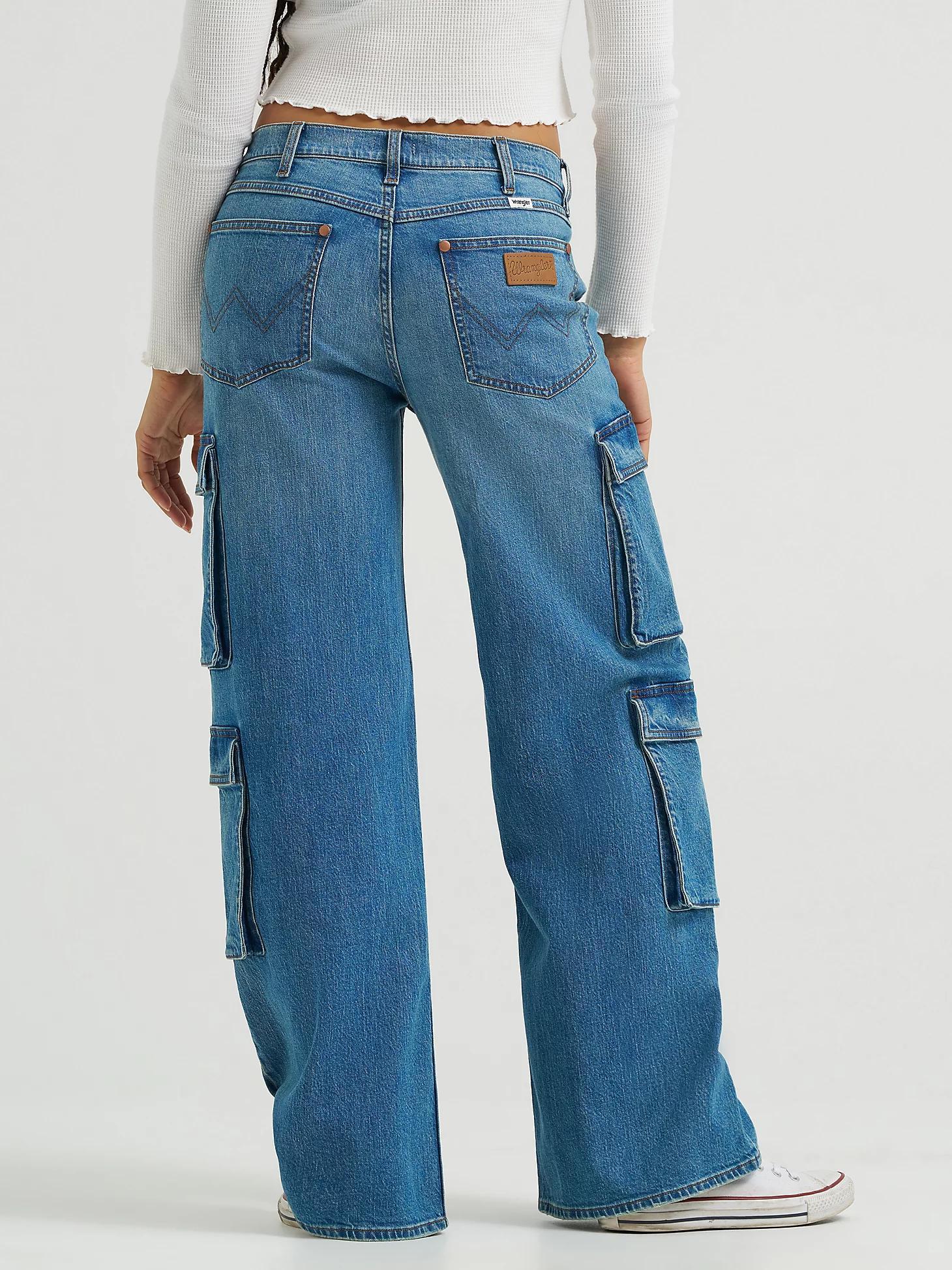 Women's Low Rise Baggy Cargo Jean | Women's JEANS | Wrangler® Product Image