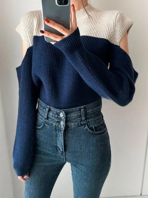 Long Sleeve Cold-Shoulder Color-Block Ribbed-Knit Top Product Image