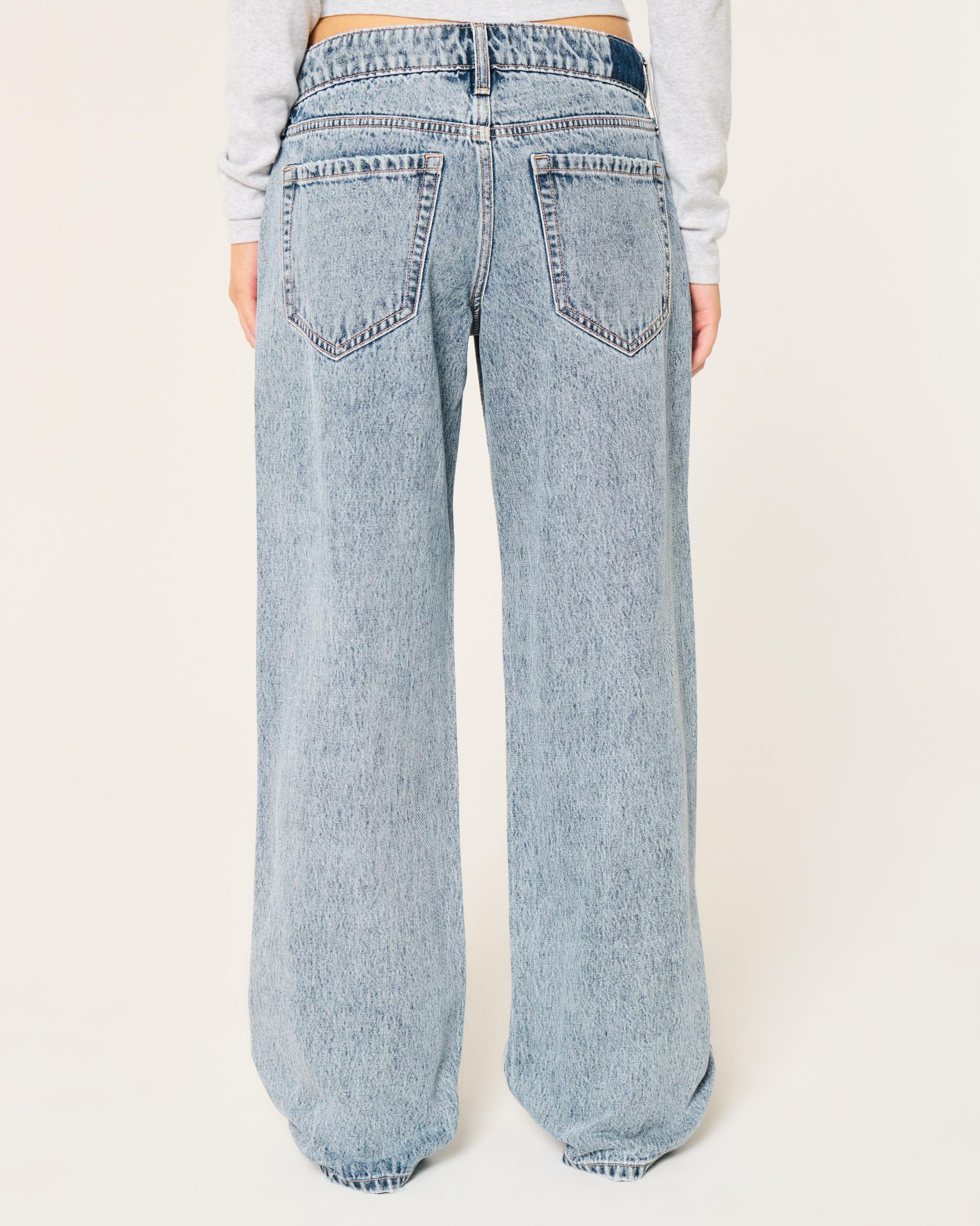 Low-Rise Medium Wash Baggy Jeans Product Image
