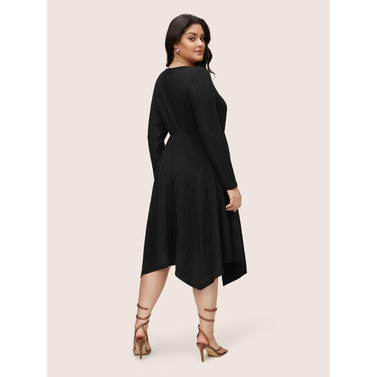 Plus Size Rib Knit Metal Chain Detail Keyhole Hanky Hem Dress Black Women Elegant Texture Keyhole Cut-Out Long Sleeve Curvy Midi Dress BloomChic 12/L Product Image