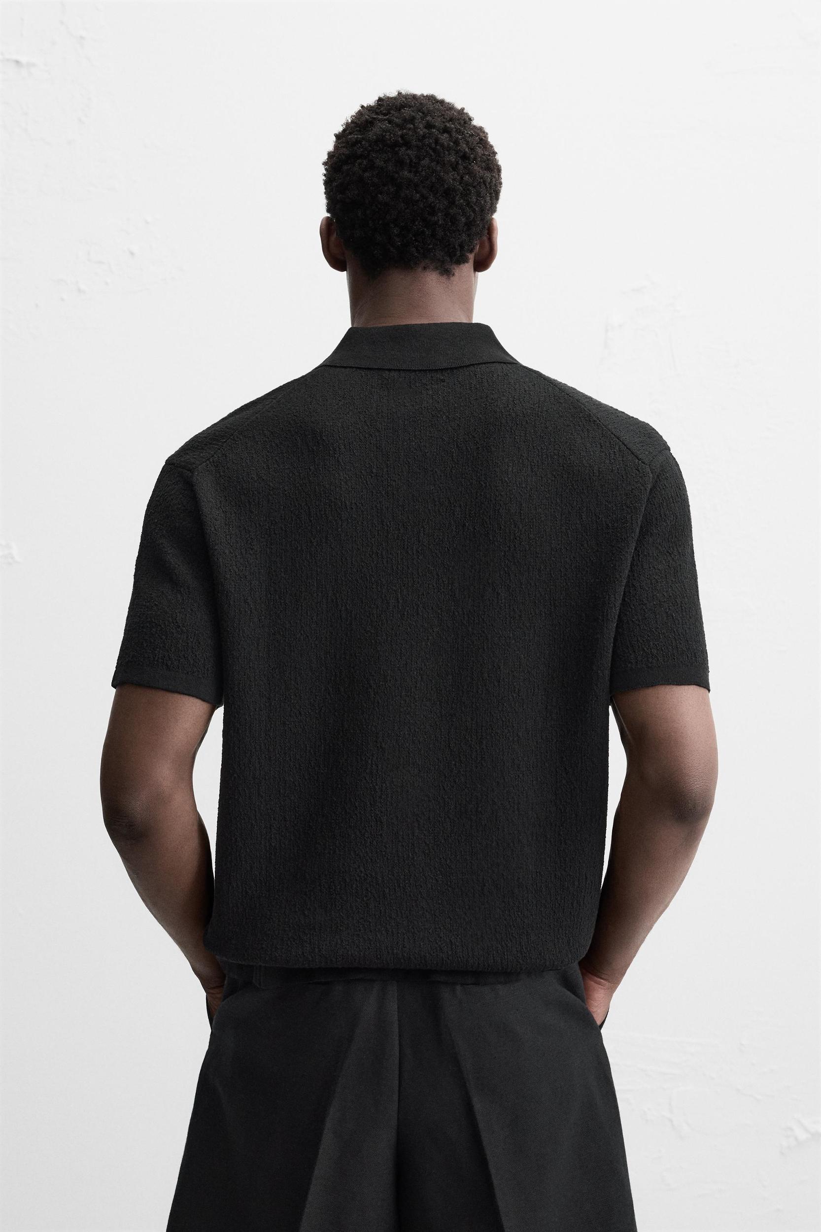 REGULAR FIT TEXTURED POLO SHIRT Product Image