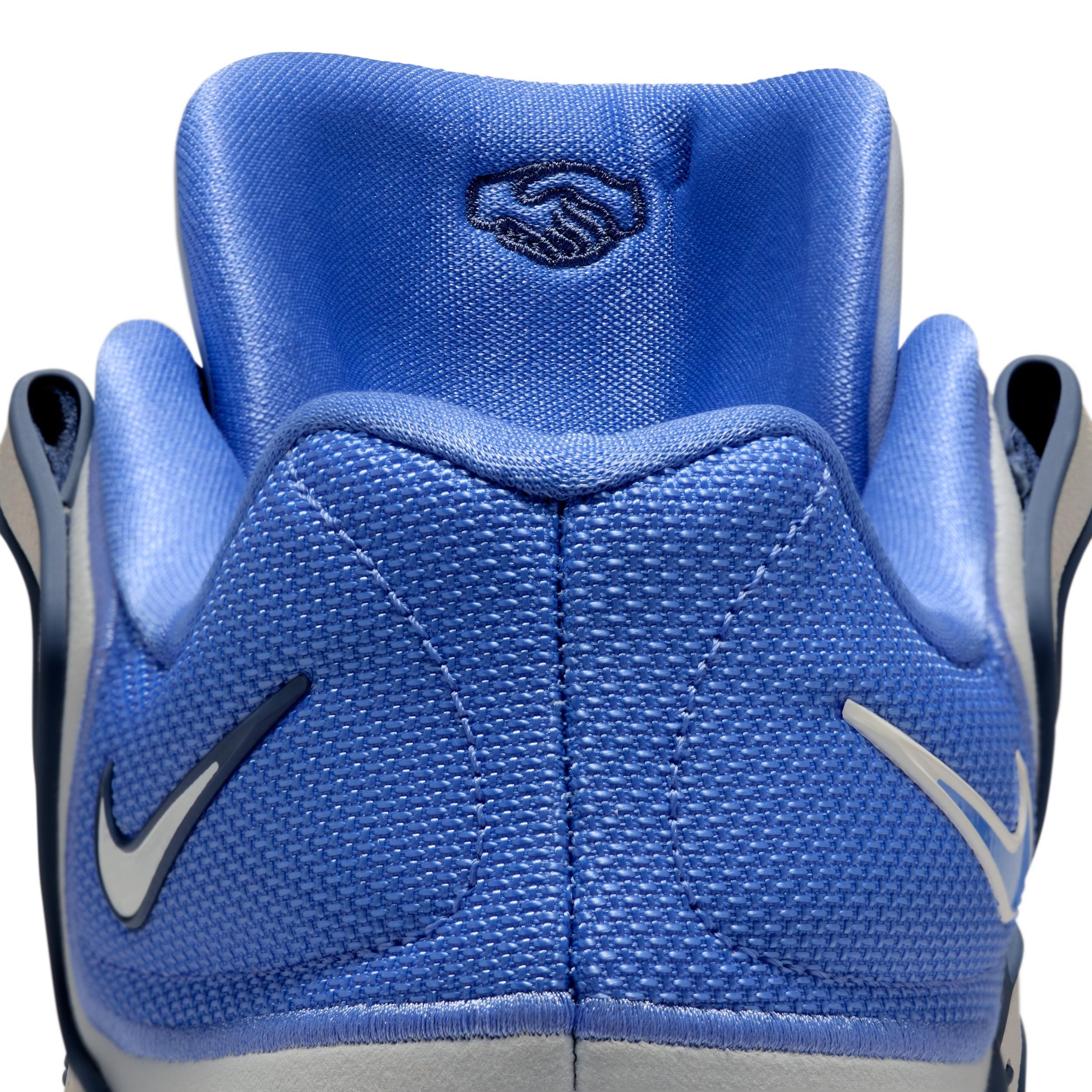 Nike Men's KD18 Basketball Shoes Product Image