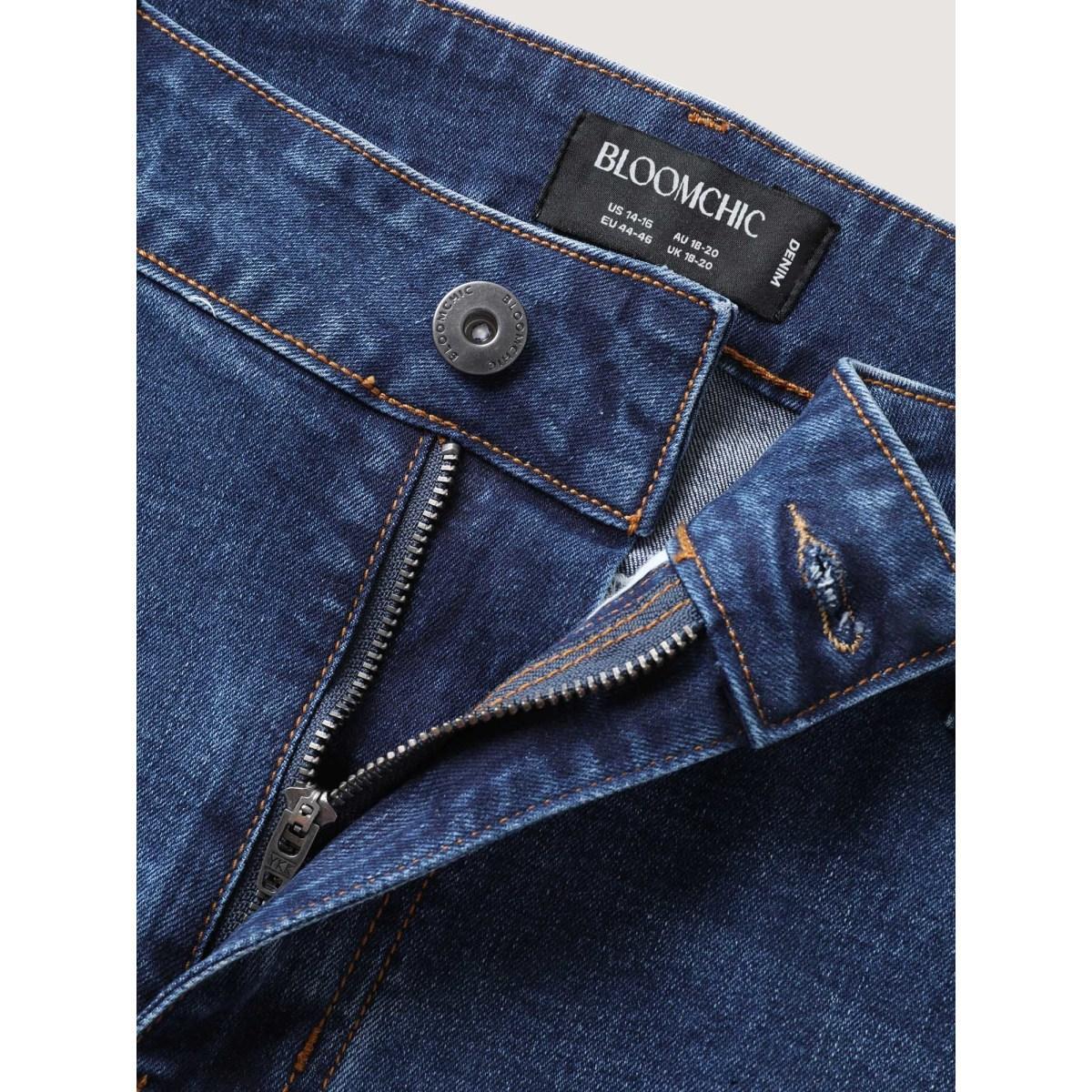 Plus Size Vintage Split Hem Straight-Leg Jeans Women Denimblue High stretch Slanted pocket Jeans BloomChic 20/2X Product Image