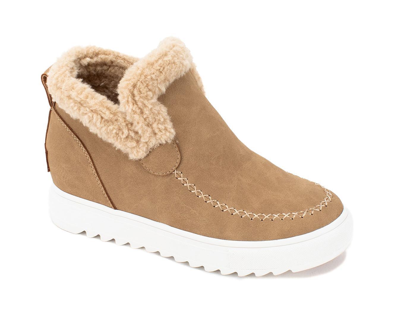 Women's Yellow Box Moritz Shearling Wedge Boots Product Image