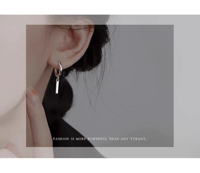 Alloy Drop Huggie Earring Product Image