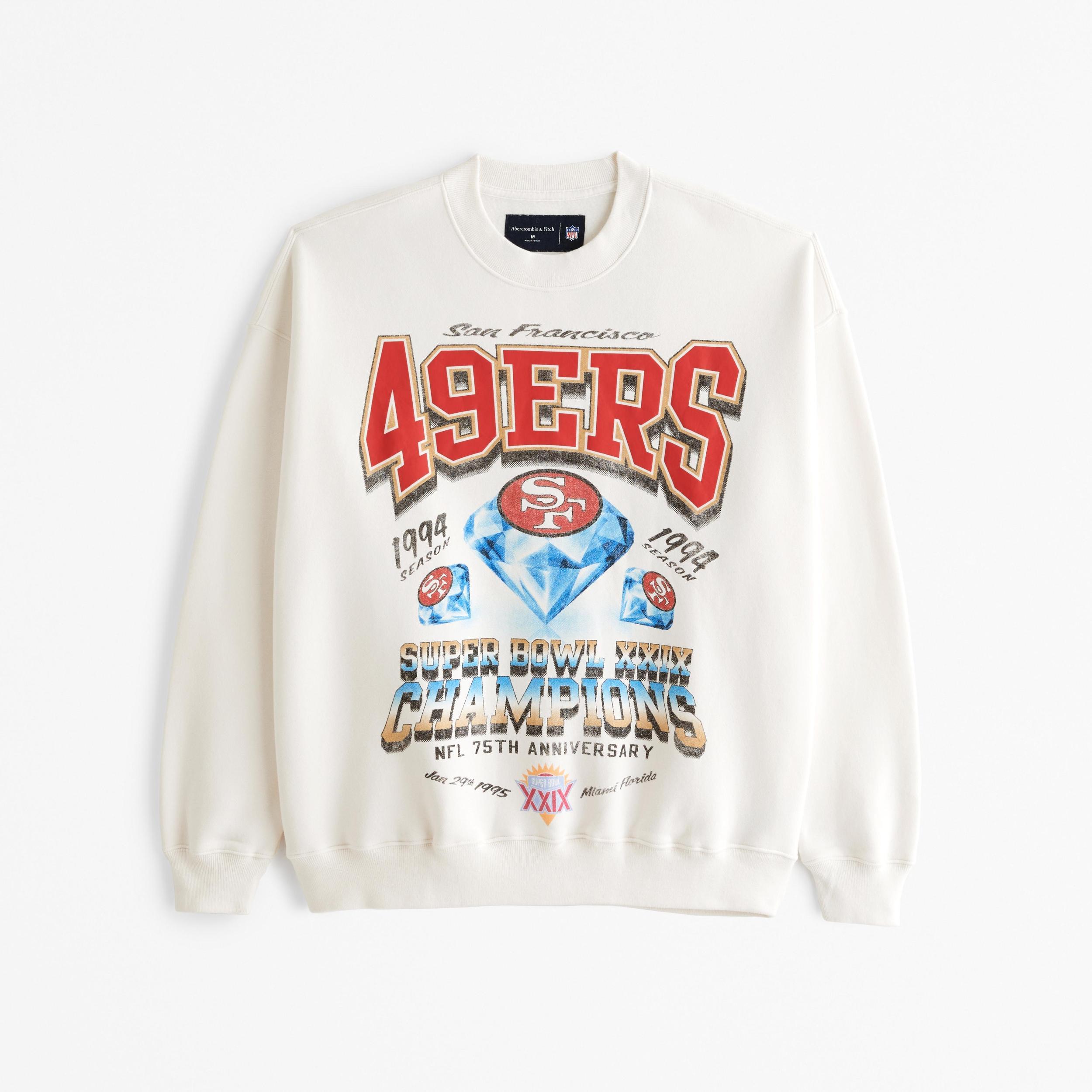 Minnesota Vikings Graphic Crew Sweatshirt Product Image