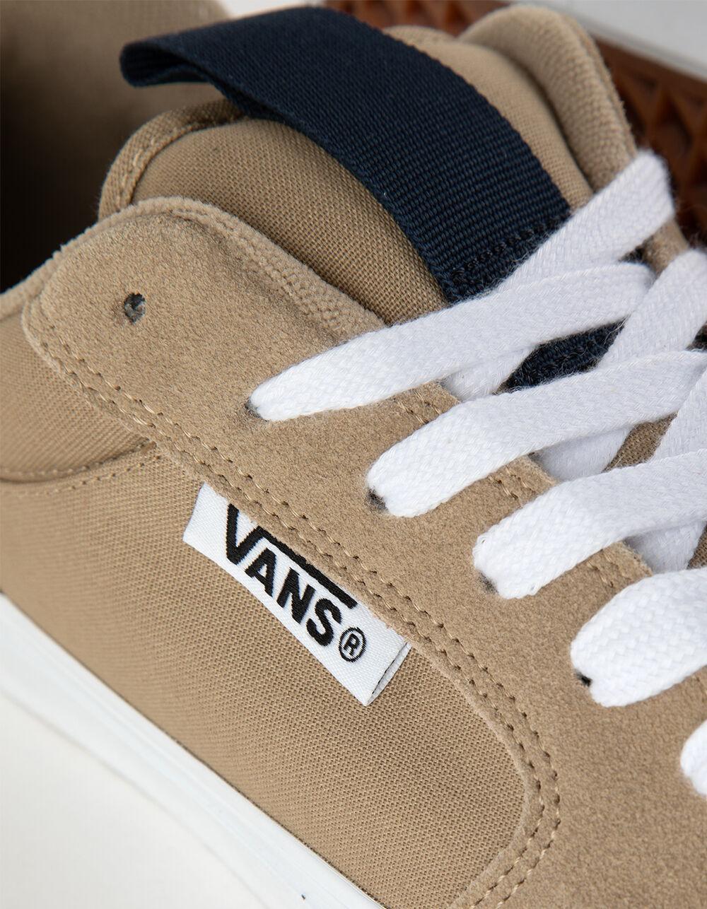 VANS Chukka Push Shoes - WHITE Product Image