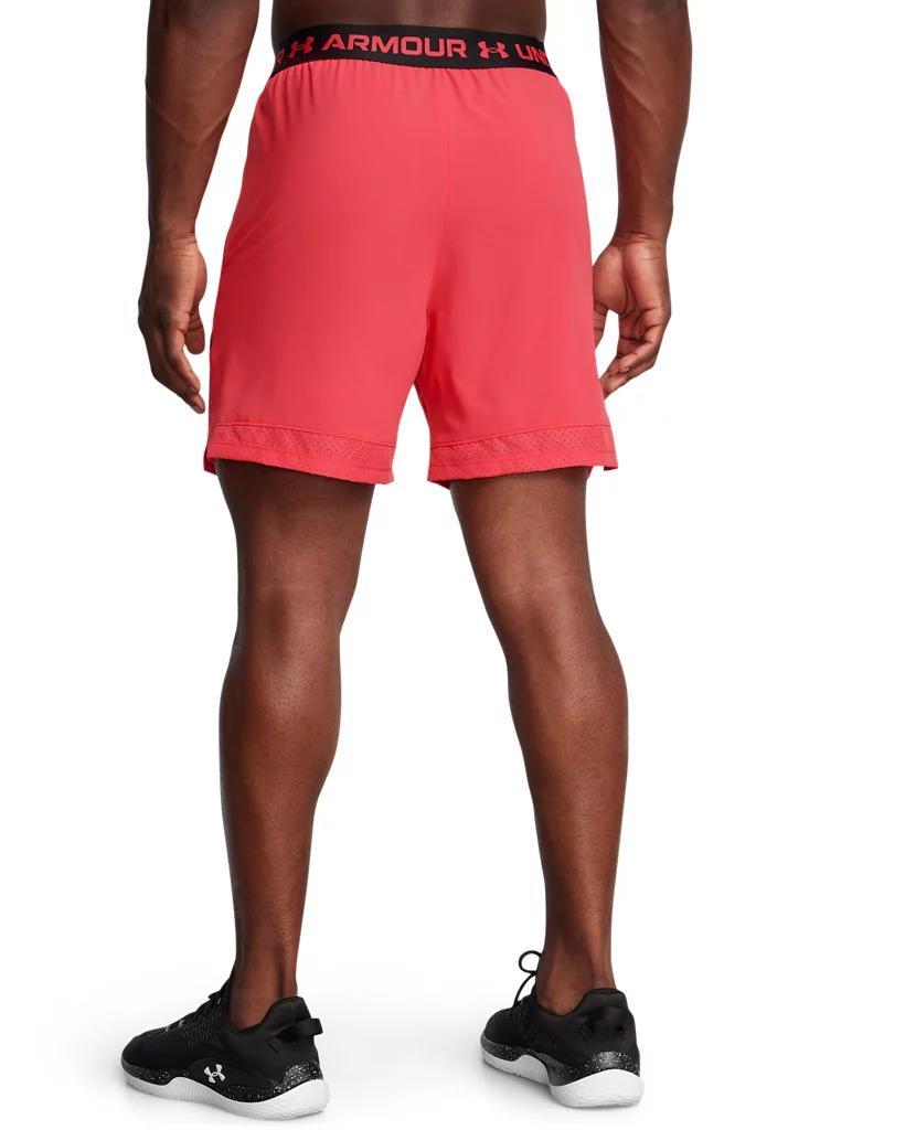 UA Vanish Woven Graphic Product Image
