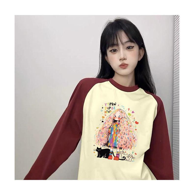 Long-Sleeve Crewneck Raglan Print Tee Product Image