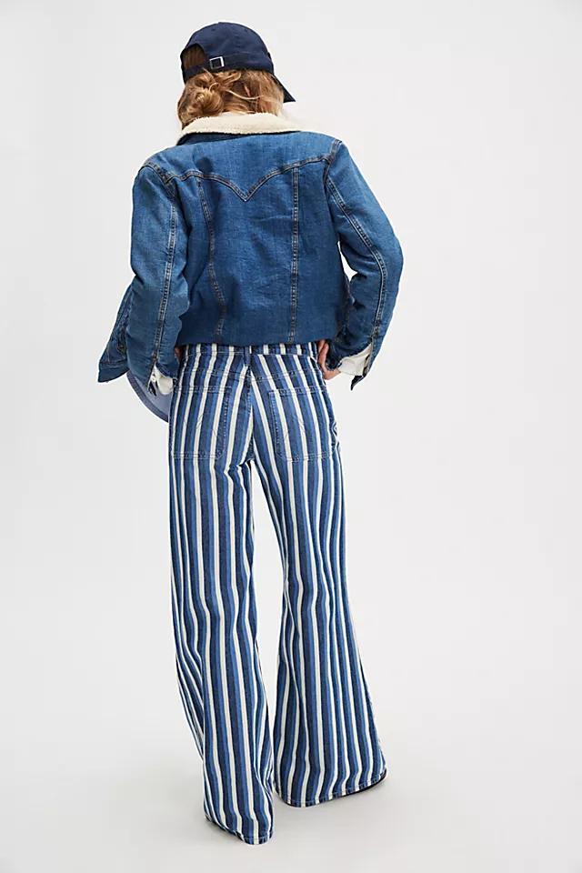MOTHER The Patch Pocket Twister Jeans Product Image