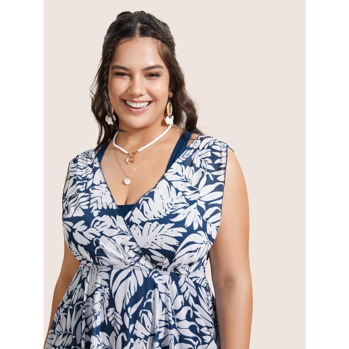 Plus Size Tropical Print V Neck Sleeveless Swim Dress Women's Swimwear Indigo Beach Bodycon V-neck High stretch Curve Swim Dresses BloomChic 26/4X Product Image