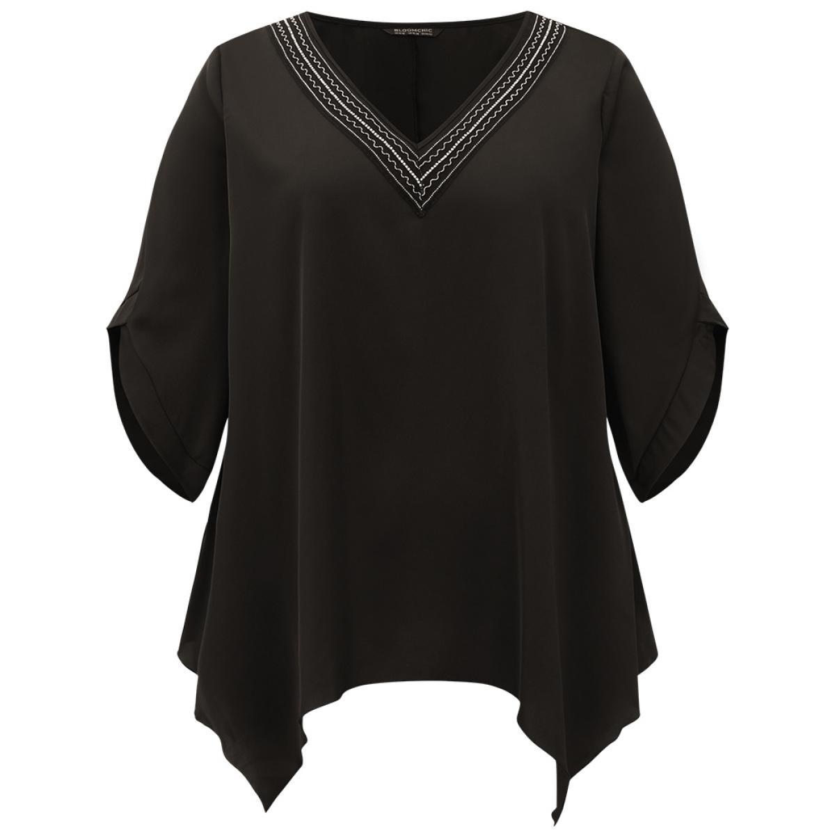 Plus Size Black Anti-Wrinkle Stitch Patchwork Hanky Hem Blouse Women Glamour Half Sleeve V-neck Going out Blouses BloomChic 18-20/2X Product Image