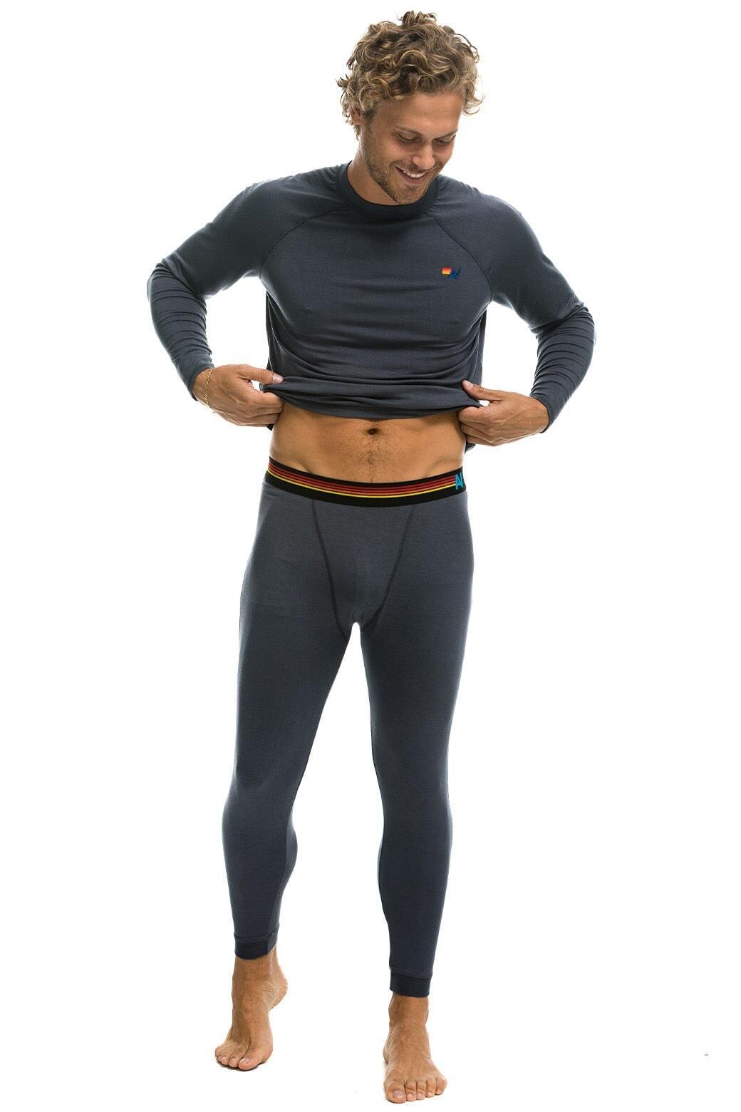 MICRO MODAL BASE LAYER BOTTOM - TITANIUM Male Product Image