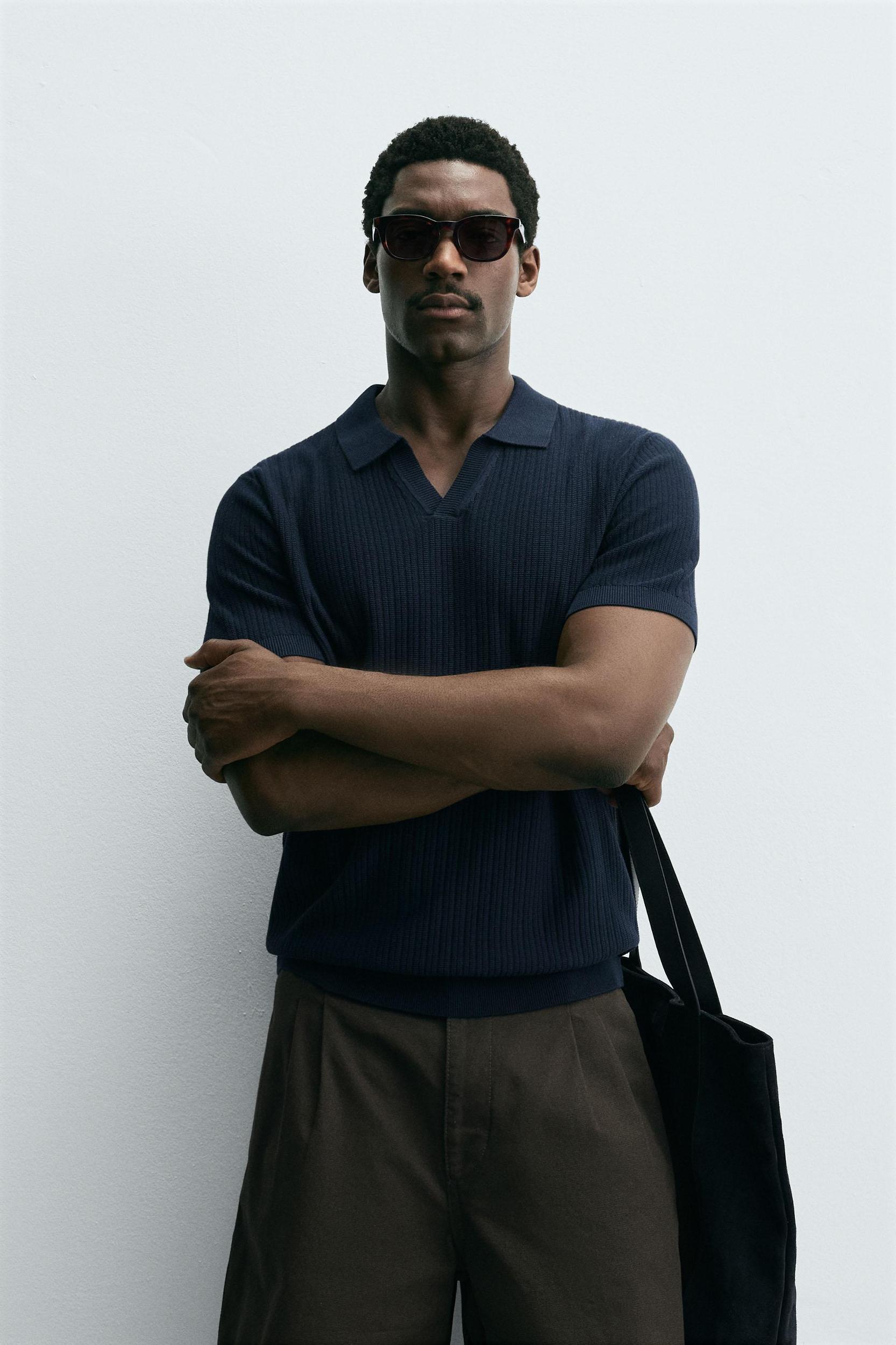 RIBBED KNIT POLO SHIRT Product Image