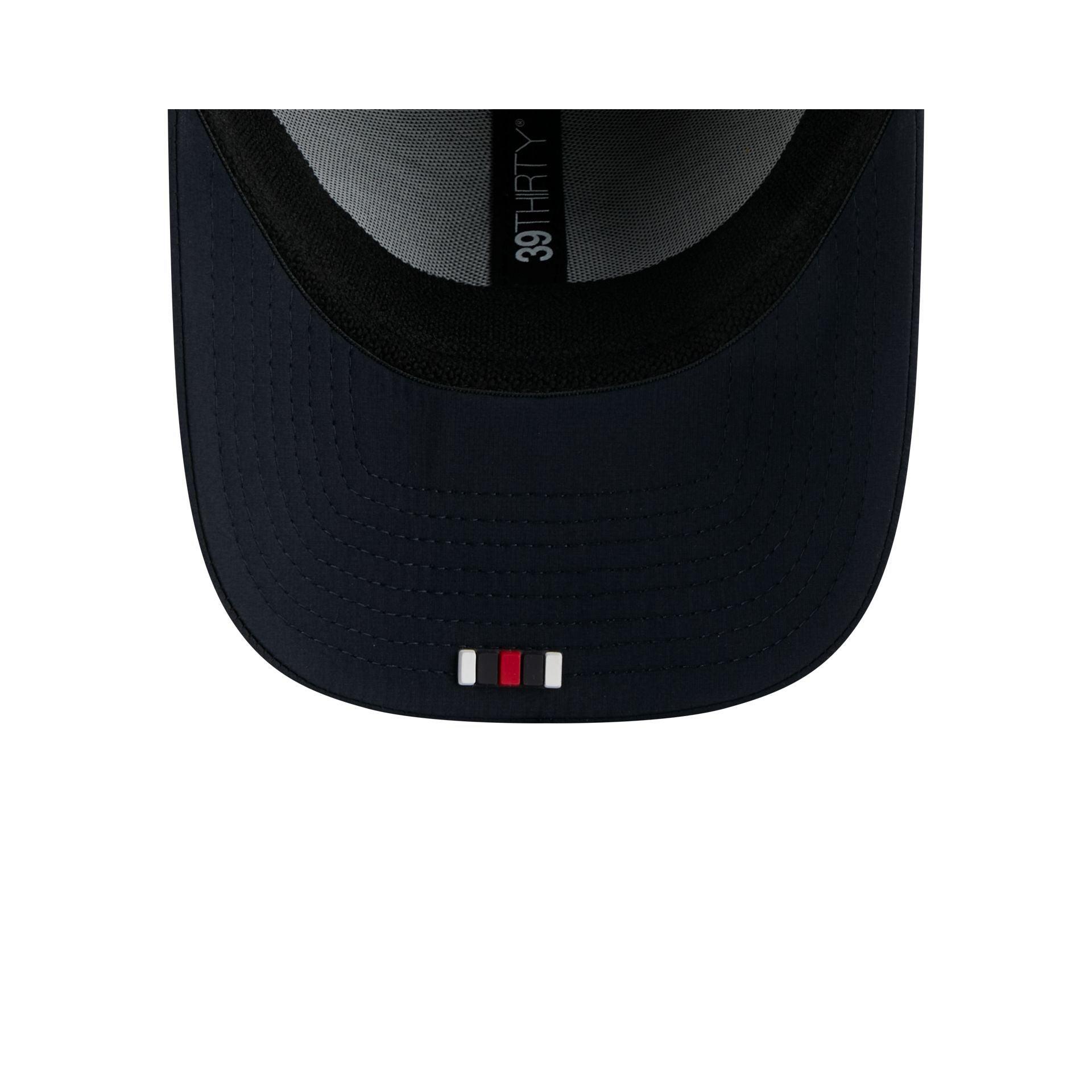 Minnesota Twins Team Classic 39THIRTY Stretch Fit Hat Male Product Image