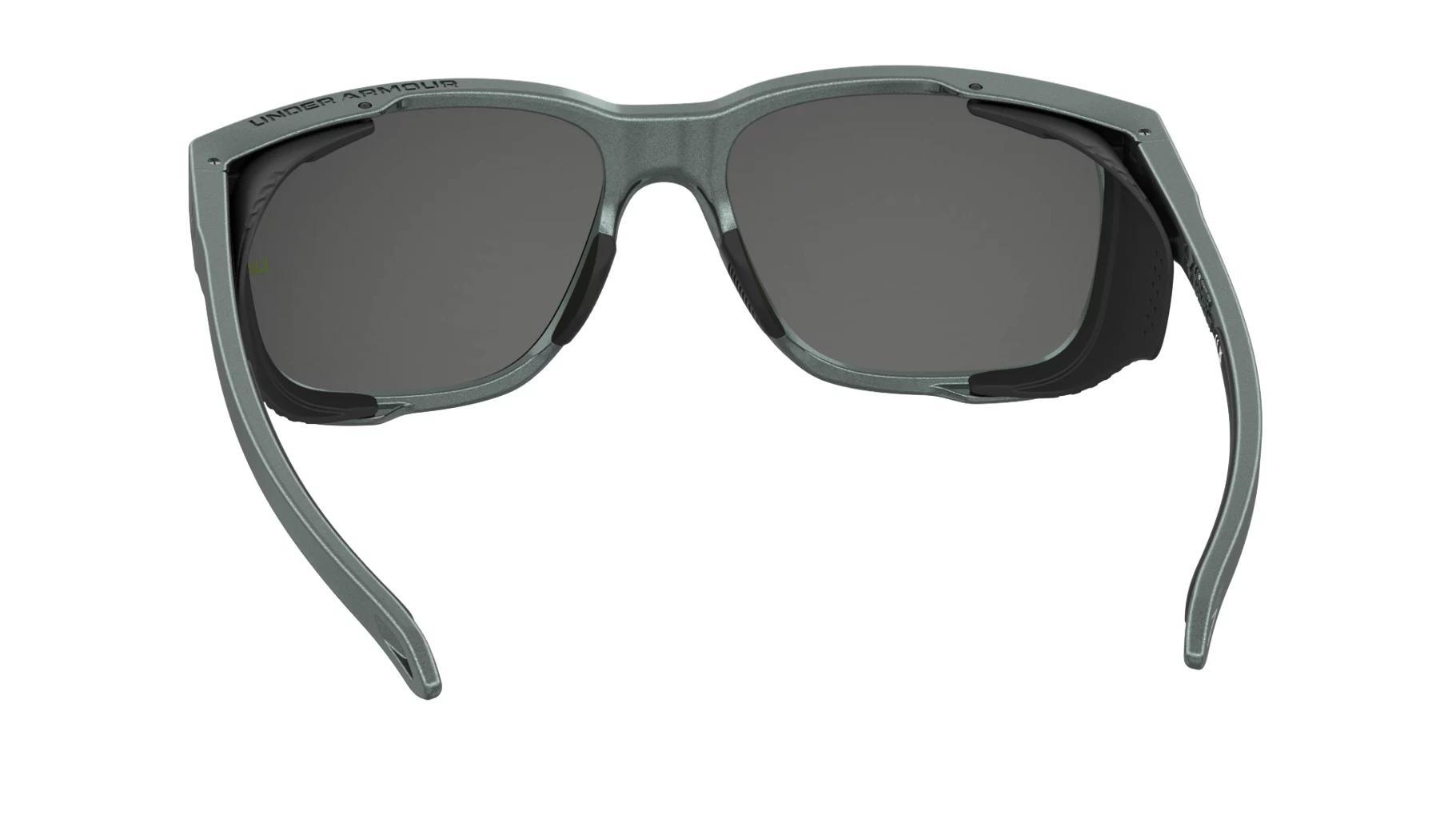UA Assist Metal Mirror Product Image
