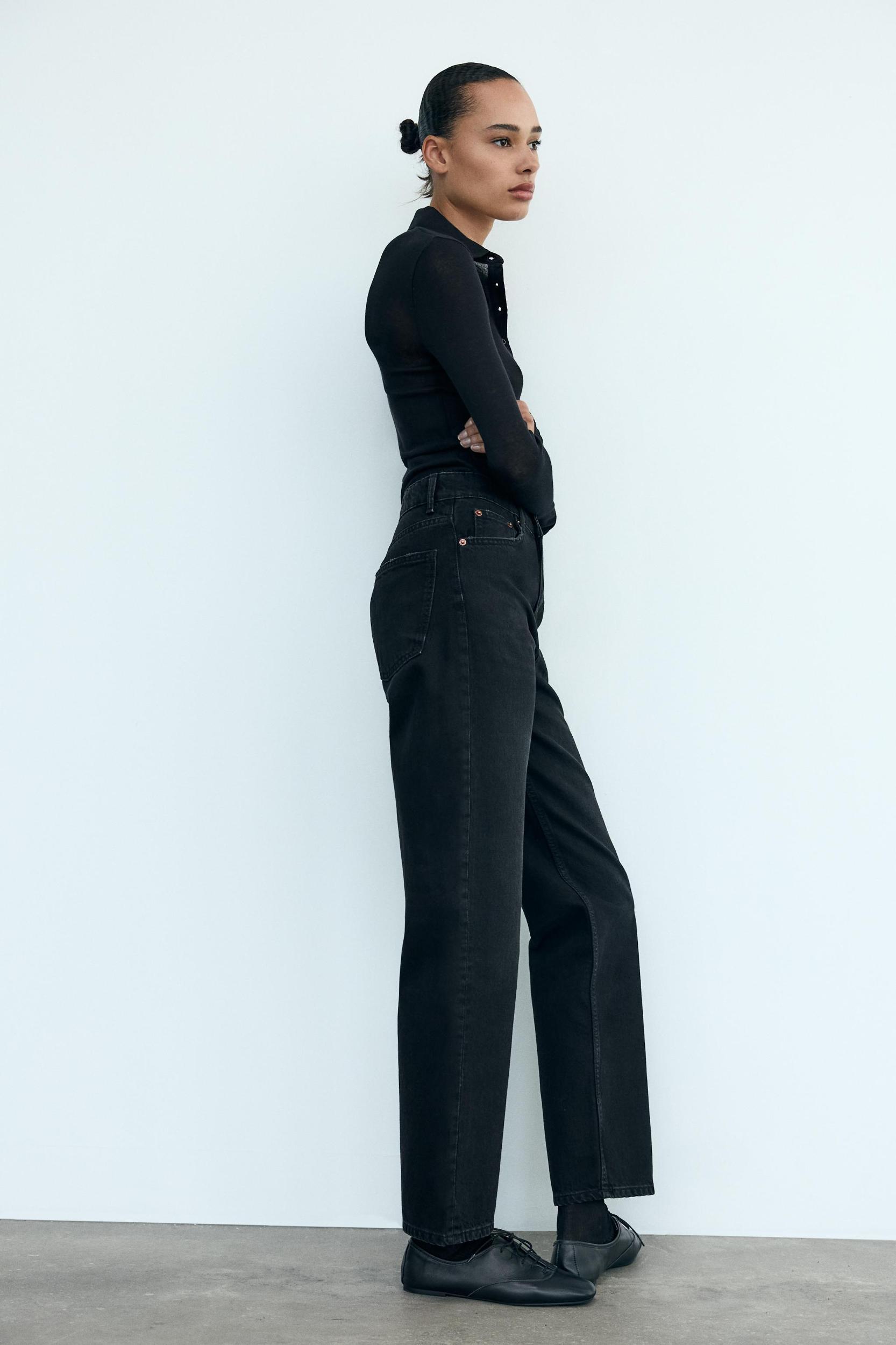 HIGH-WAISTED TRF MOM FIT JEANS Product Image