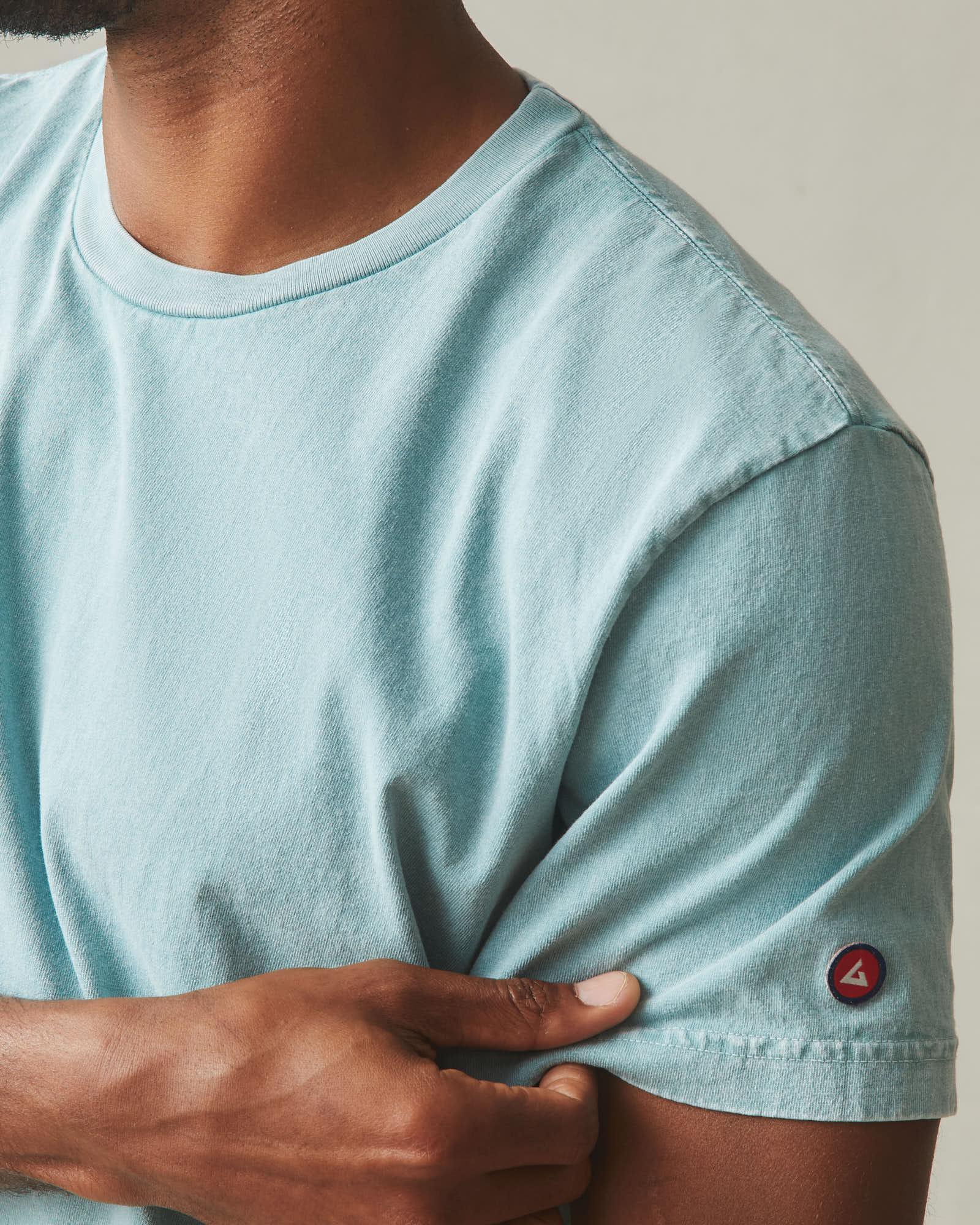 Men's Vintage Crew Tee - Mineral Wash Blue Mineral Product Image