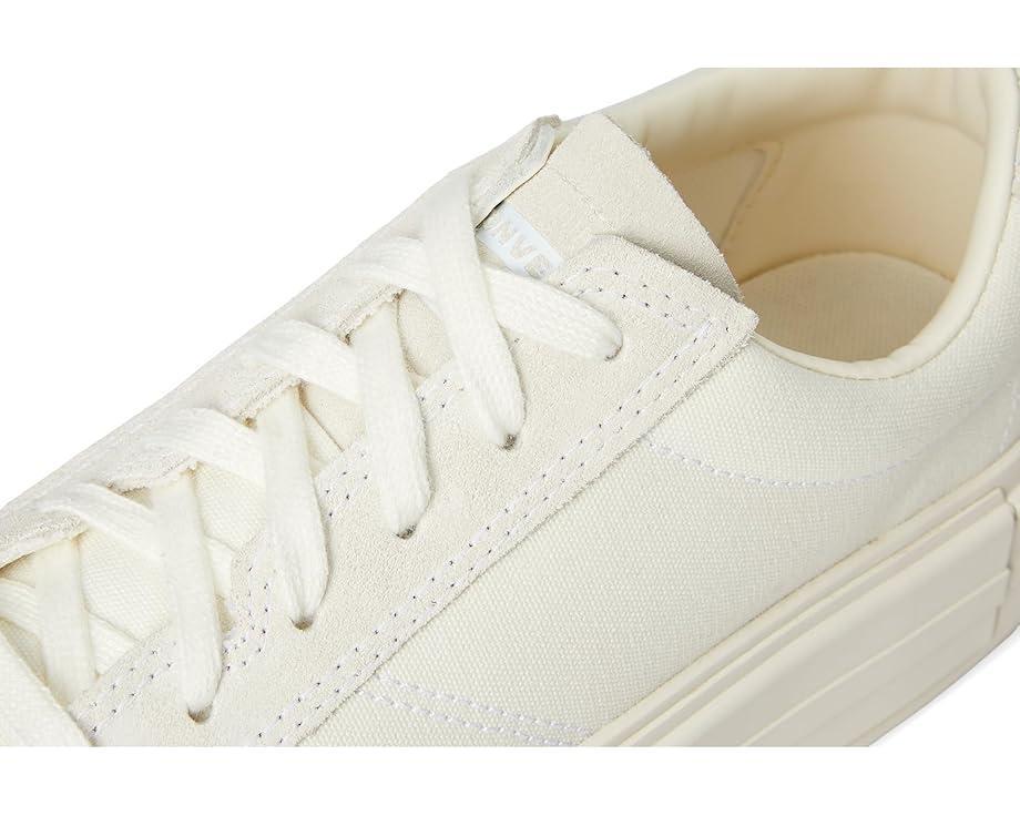 Chuck Taylor All Star Canvas Platform Product Image