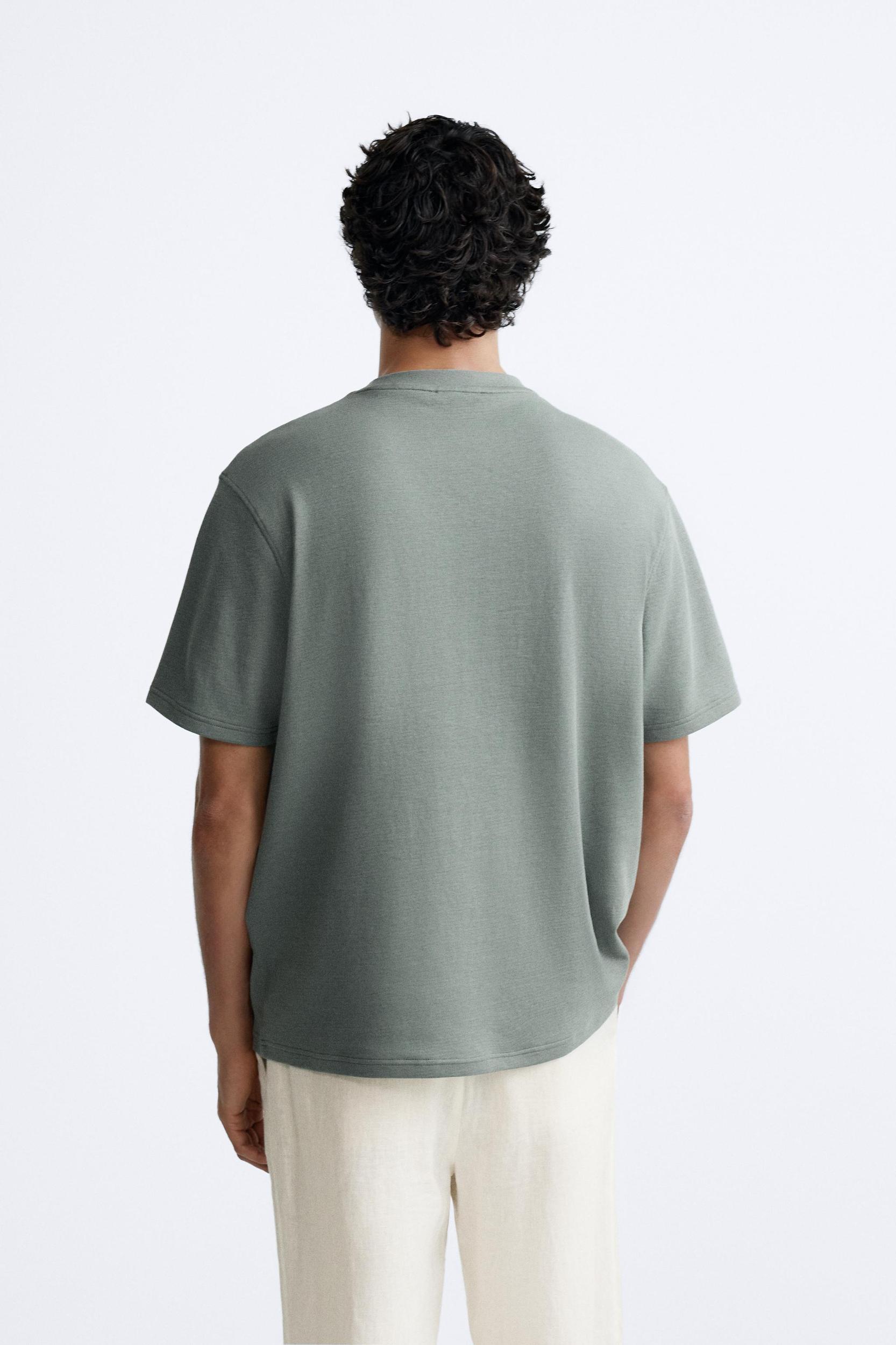 JACQUARD TEXTURED T-SHIRT Product Image