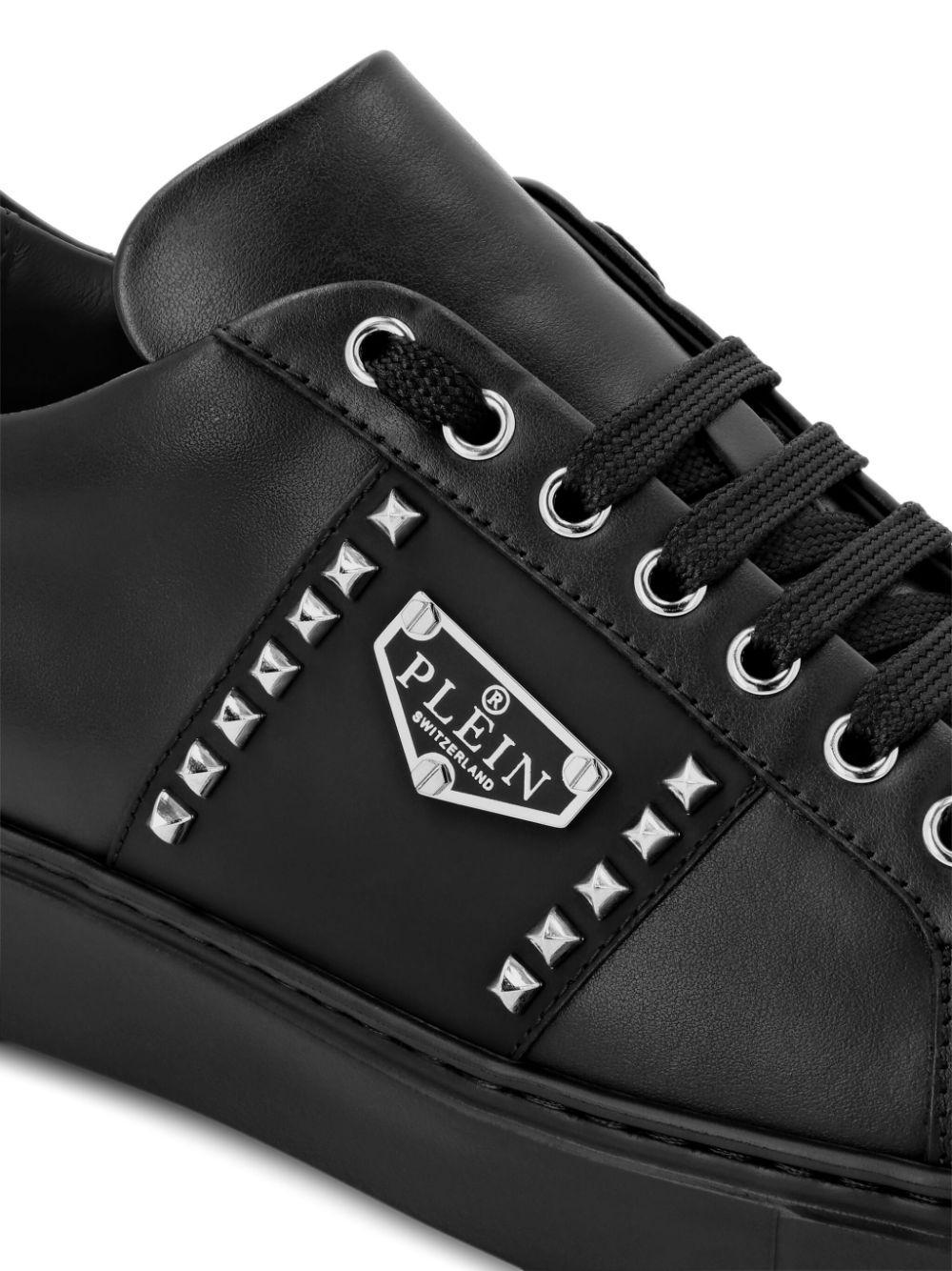 Hexagon sneakers Product Image