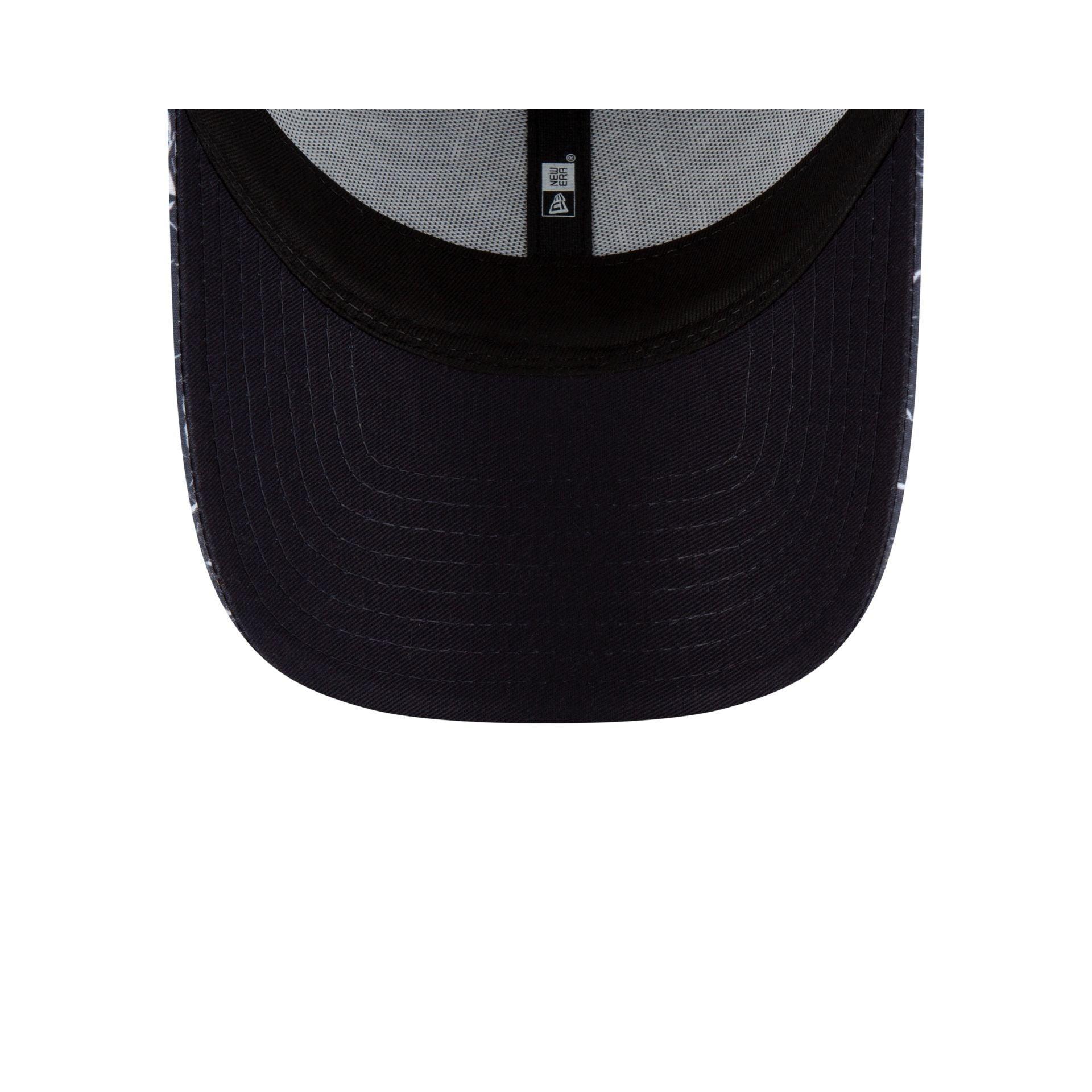 Brooklyn Nets Core Classic Black 9TWENTY Adjustable Hat Male Product Image