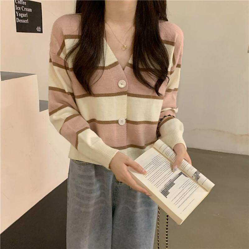V-Neck Color Block Cardigan Product Image