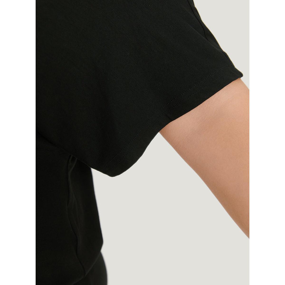 Plus Size Plain One Shoulder Batwing Sleeve Cami Bodysuit Women Black Plain One-shoulder Bodysuits BloomChic 26/4X Product Image