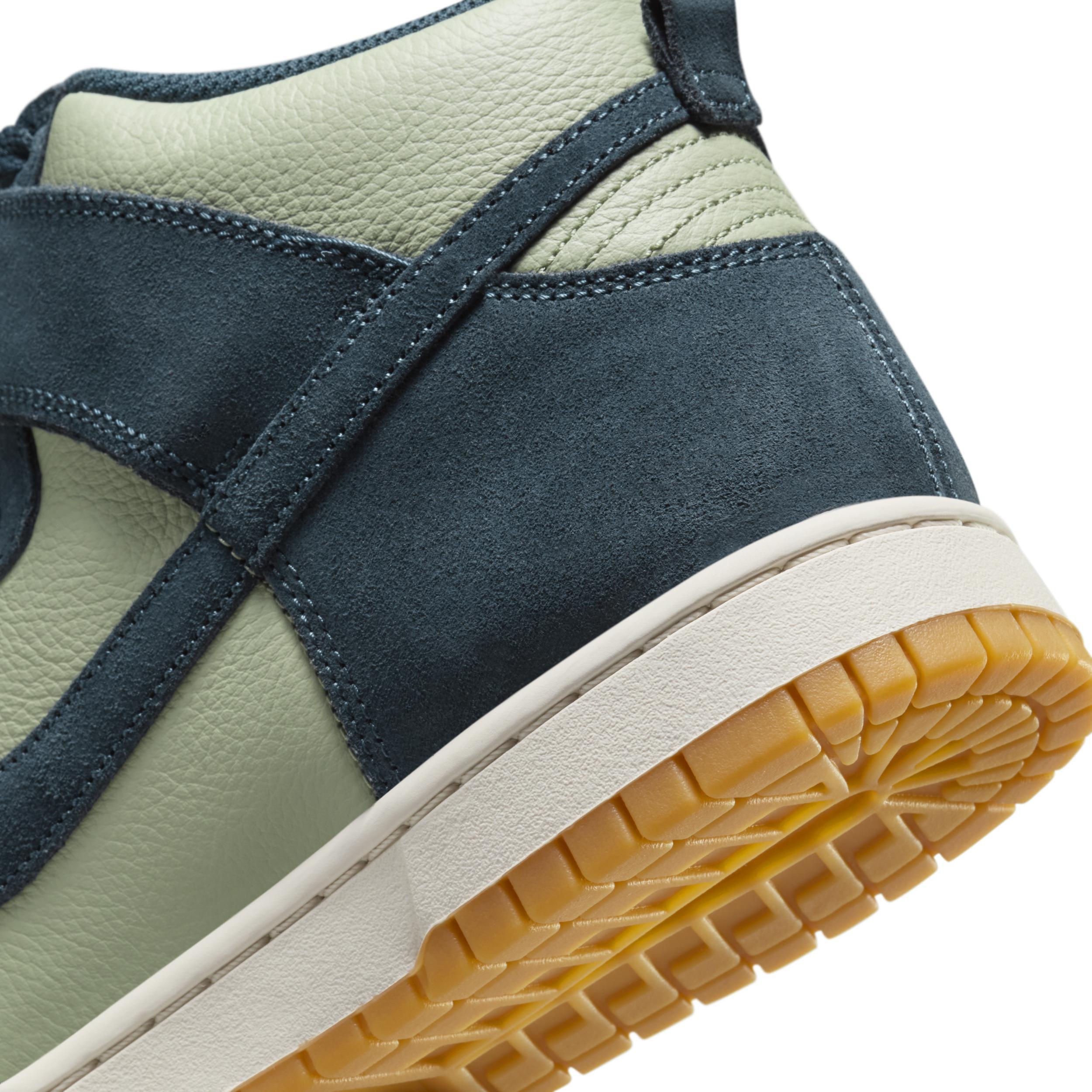 Nike Dunk High Retro SE Men's Shoes Product Image