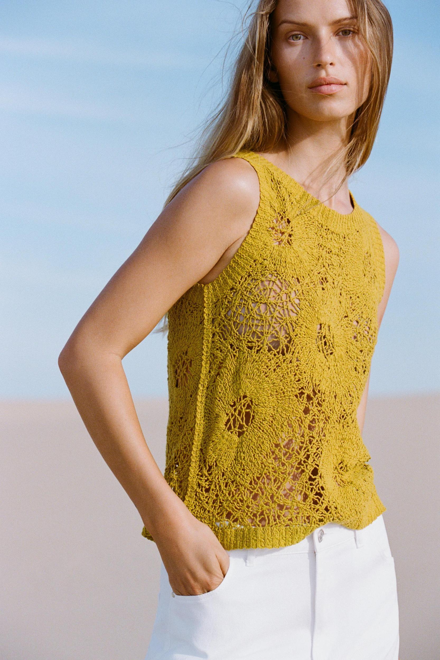 SLEEVELESS CROCHET TOP Product Image