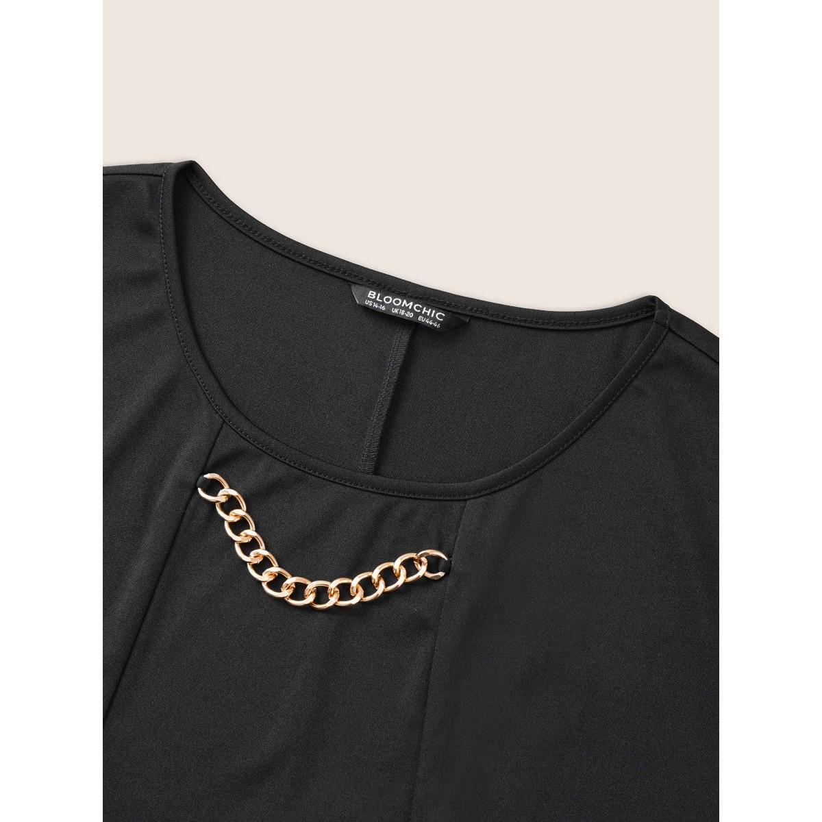 Plus Size Solid Metal Chain Detail Pocket Plicated Dress Black Women Office Plain Round Neck Long Sleeve Curvy Midi Dress BloomChic 30/6X Product Image