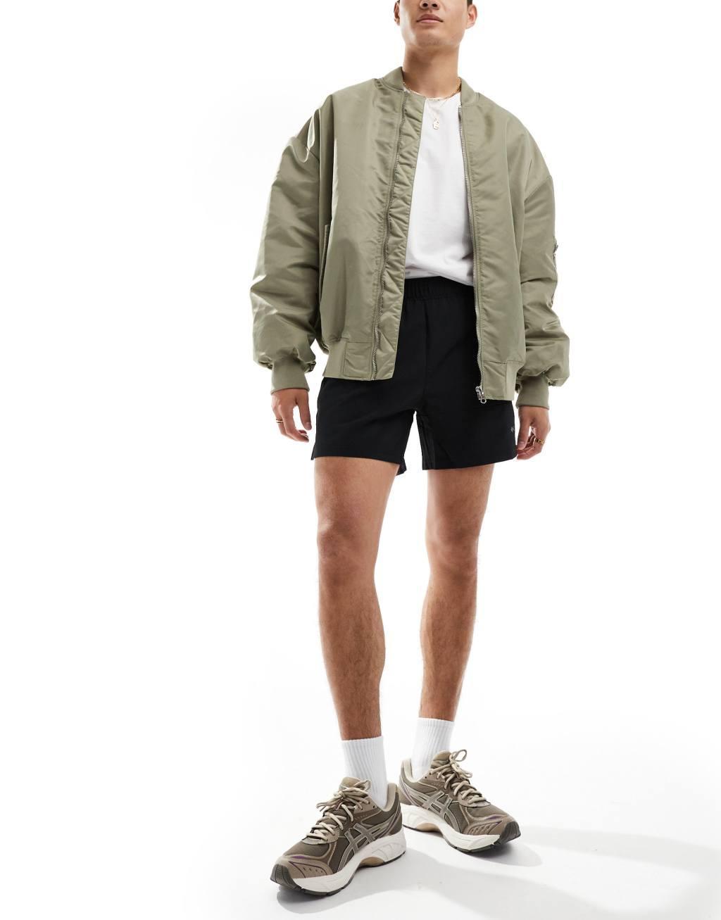 Columbia shorts in black Product Image
