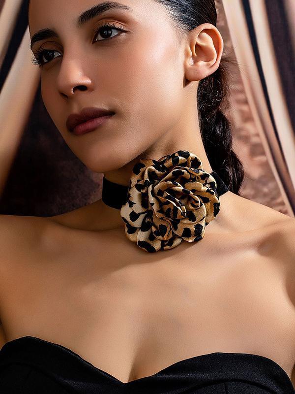 Flower Shape Leopard Necklaces Accessories Product Image