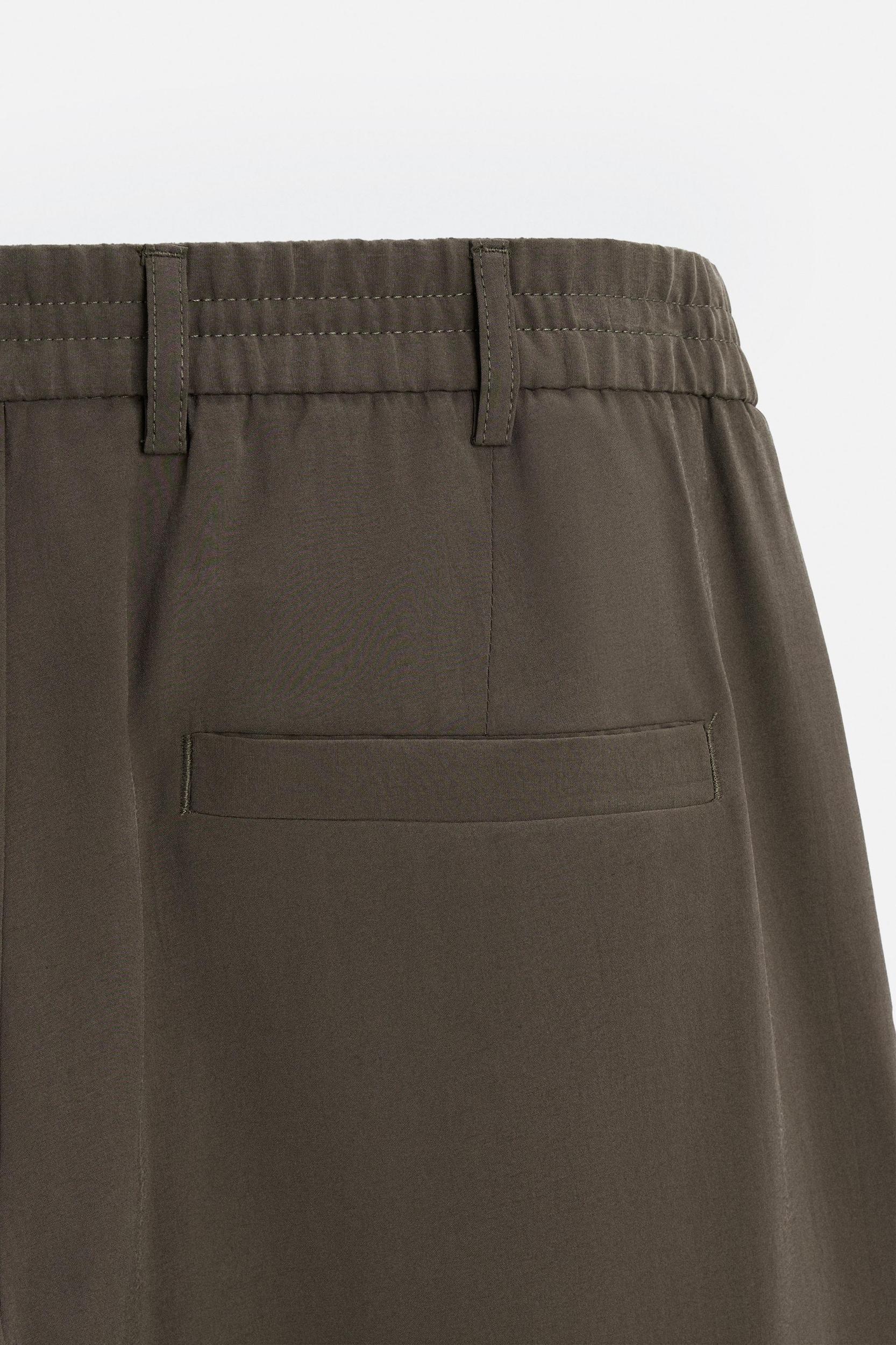 FLOWY PANTS Product Image