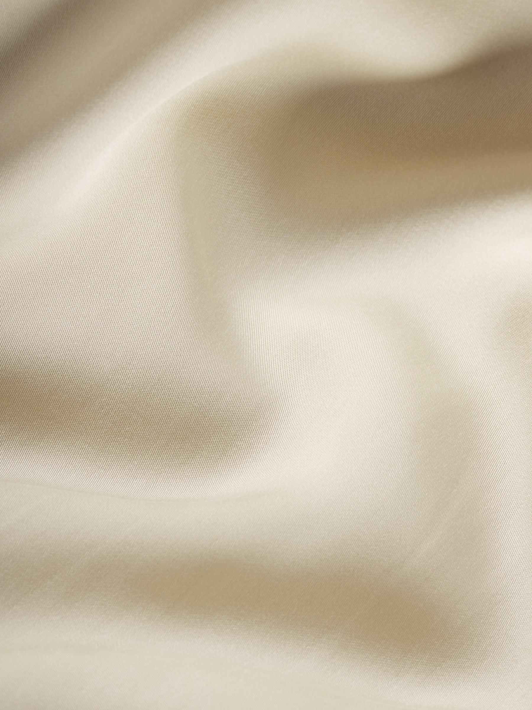 Oyster Duskdream Satin Pull-On Pant Product Image