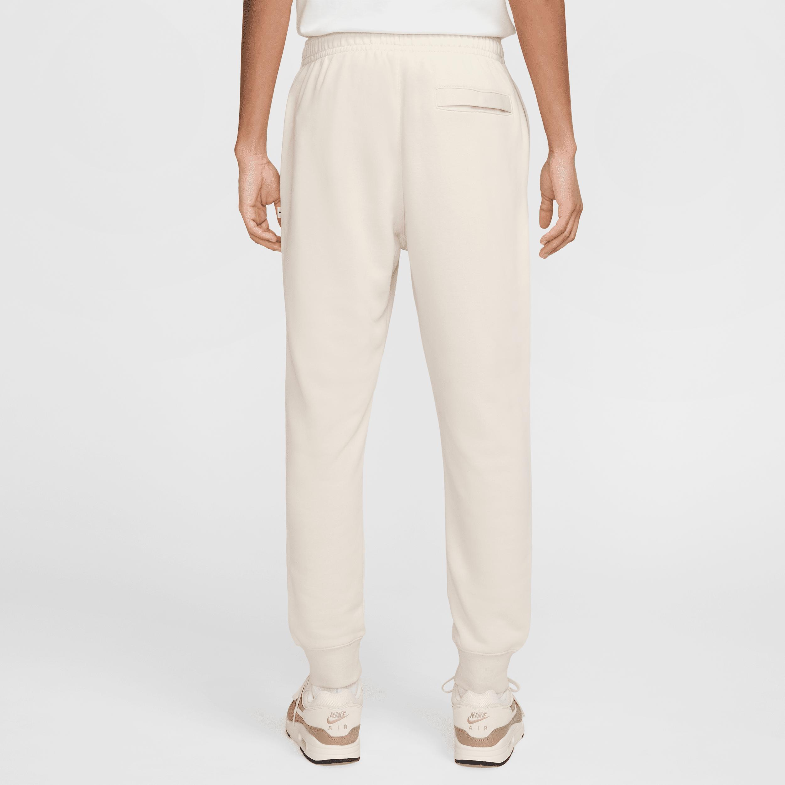 Club AmÃ©rica Club Special Edition Nike Men's Soccer French Terry Jogger Pants Product Image