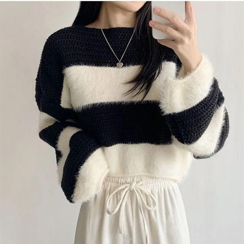 Crewneck Striped Crop Sweater Product Image