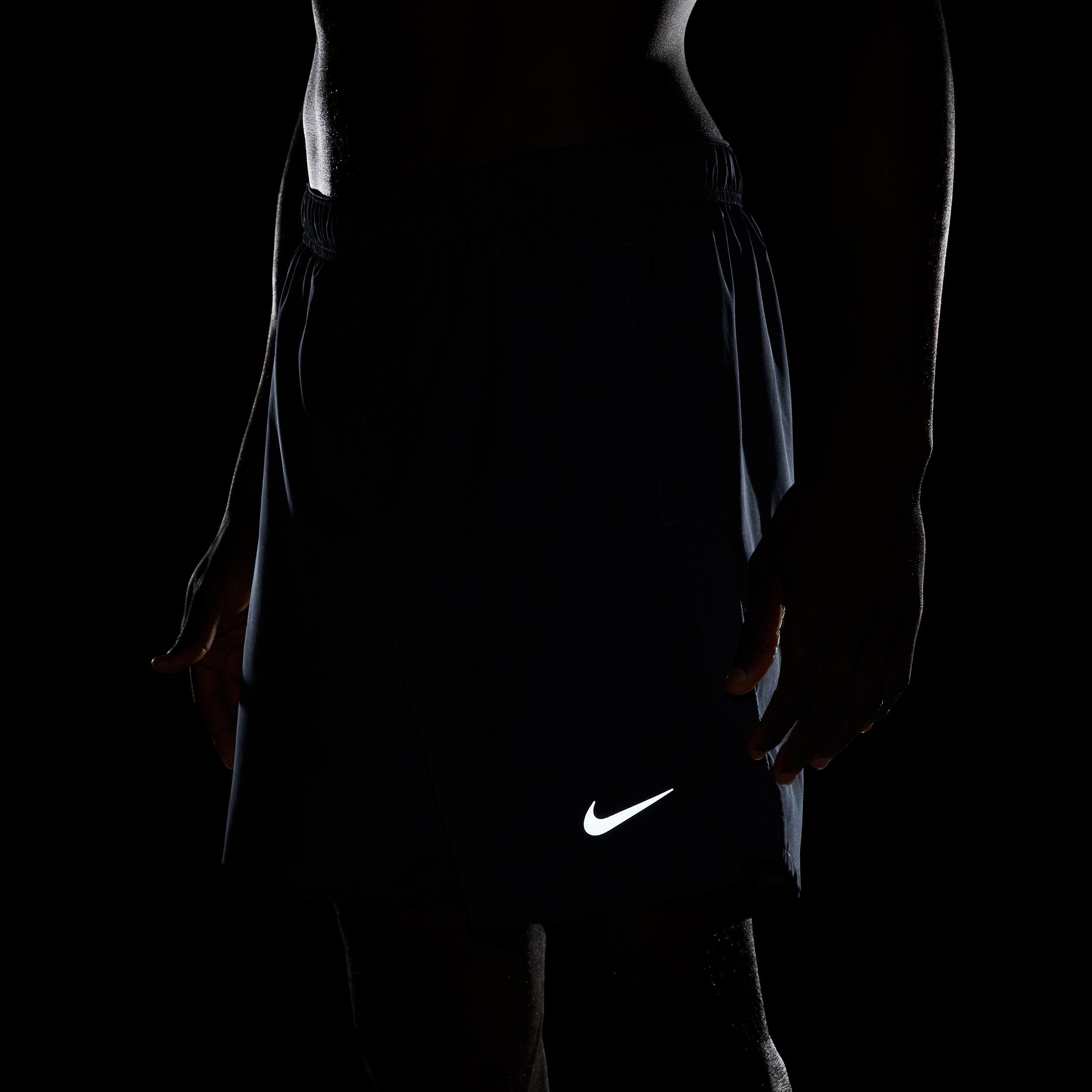 Nike Mens Dri-FIT Challenger 2-In-1 7 Running Shorts Product Image