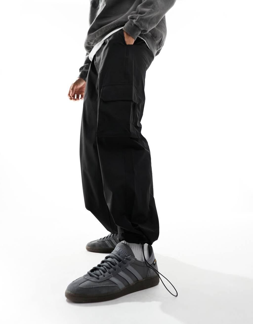 ADPT loose fit cargo pants Product Image