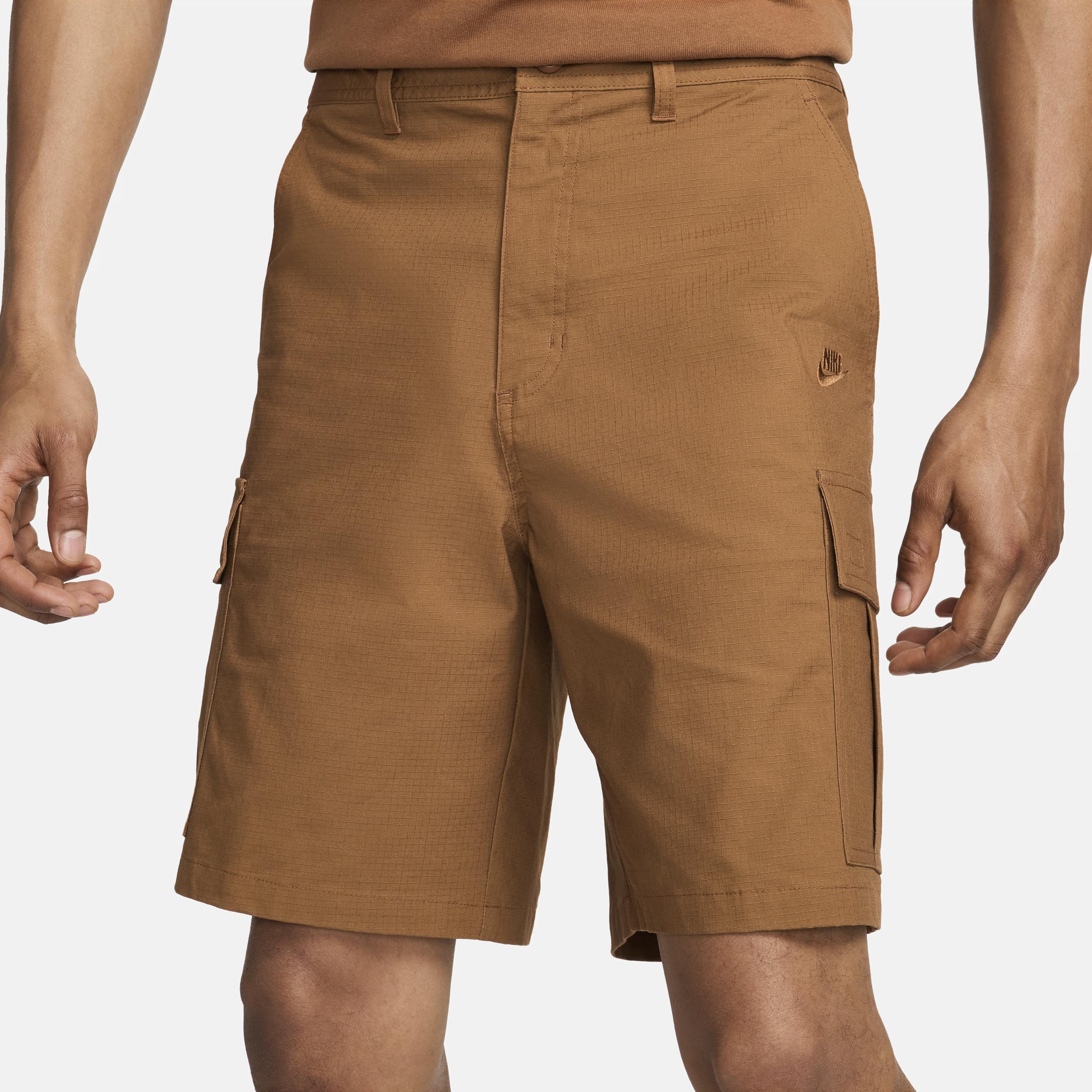 Nike Men's Club Woven Cargo Shorts in Brown/Light British Tan Size 34 Cotton/Spandex Product Image