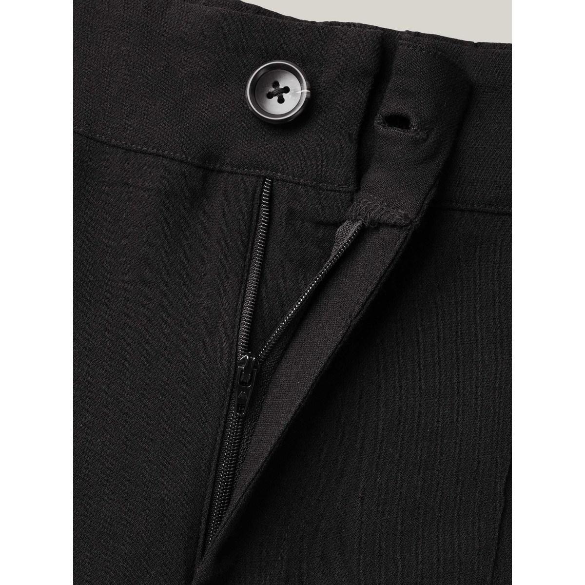 Plus Size Stretchy Fabric Seamed Skinny-Fit Pants Women Black Workwear Essentials Skinny Mid Rise Work Pants BloomChic 26/4X Product Image