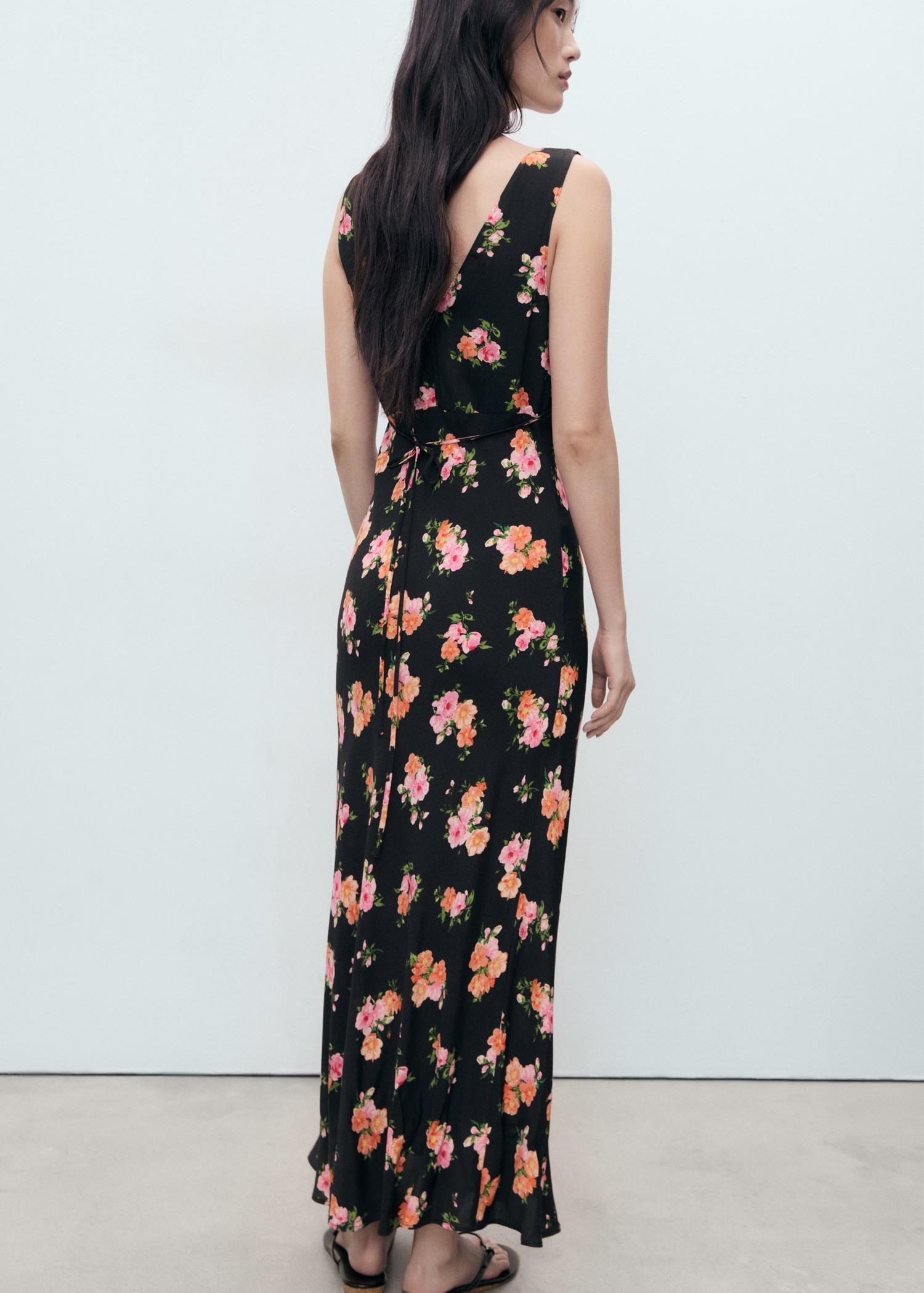 Long floral dress - Women | MANGO USA Product Image