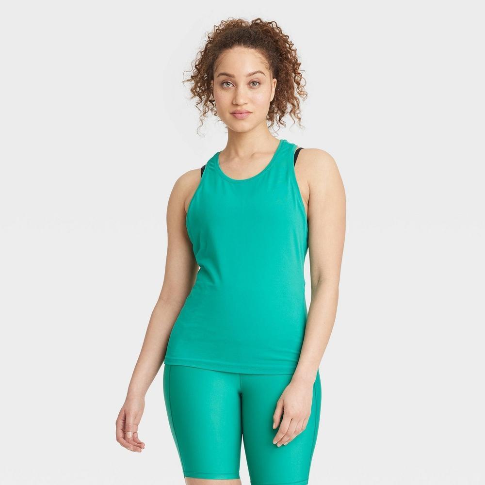 Womens Effortless Support High-Rise Pocketed Bike Shorts 8 - All In Motion Product Image
